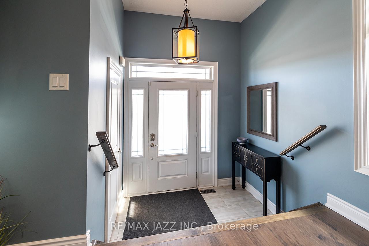 43 Elmer Adams Drive, Clarington — photo 4 of 5