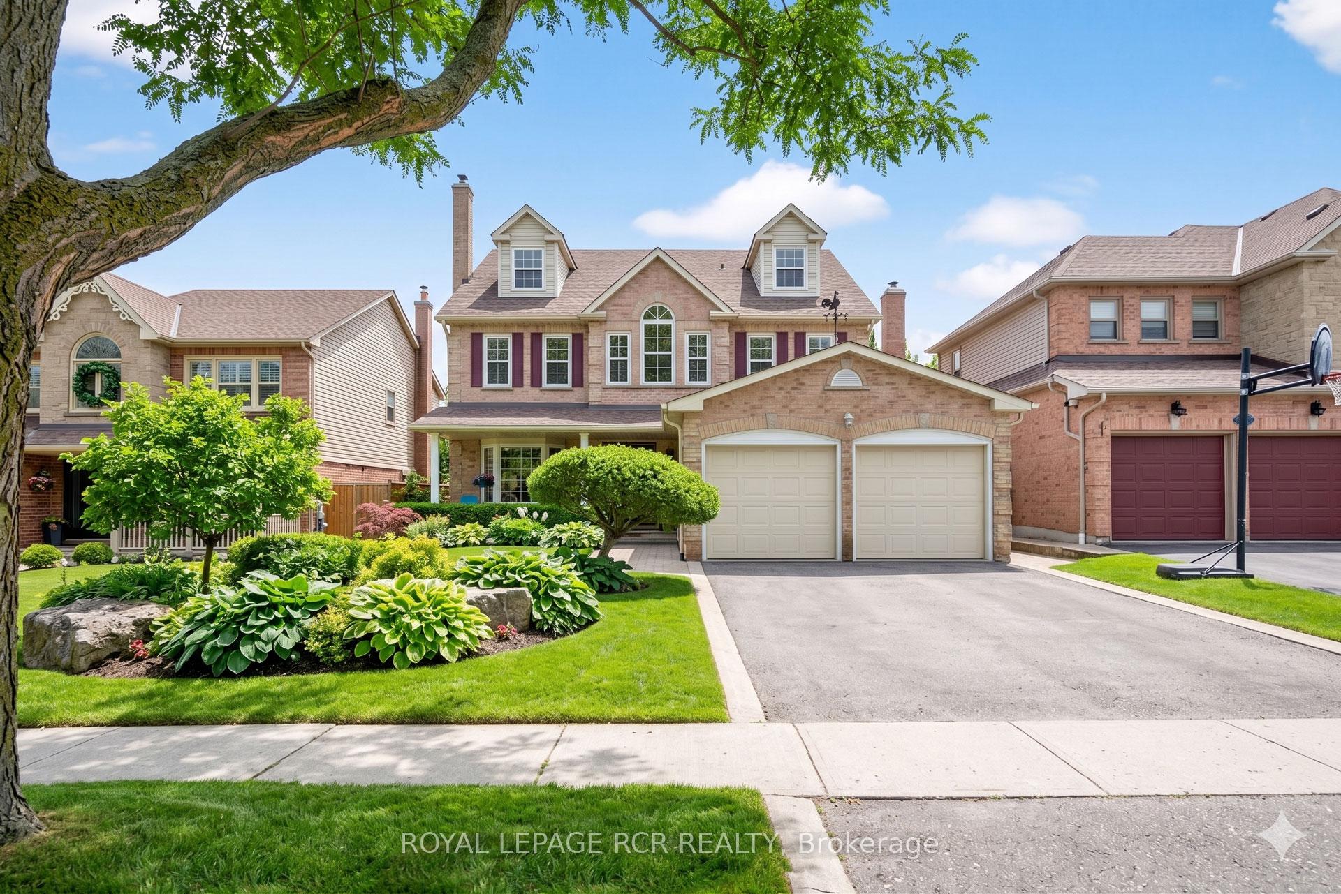 27 Kennett Drive, Whitby, ON L1P 1L5 — Whitby, Ontario
