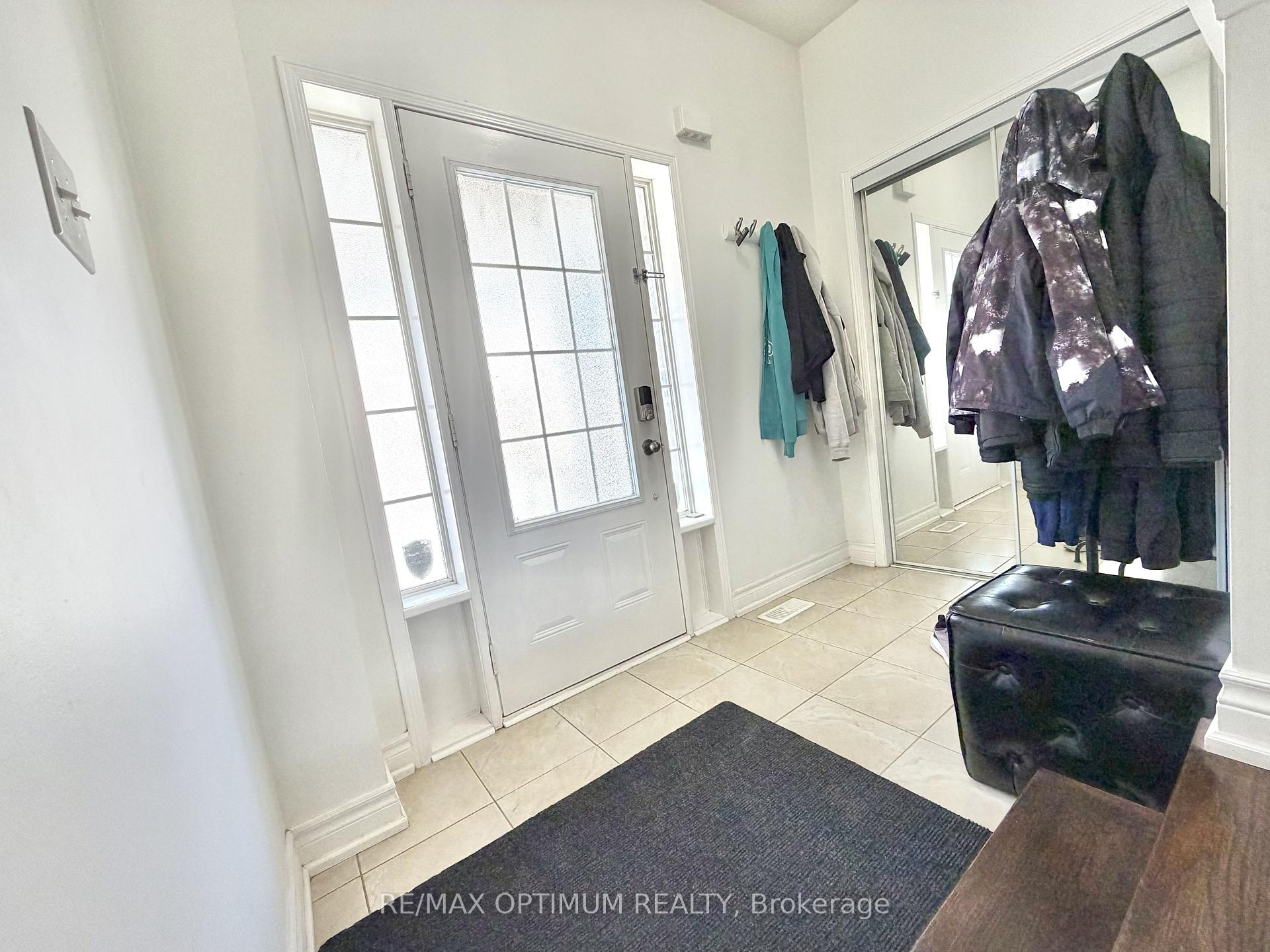 7 Barnham Street, Ajax — photo 3 of 5