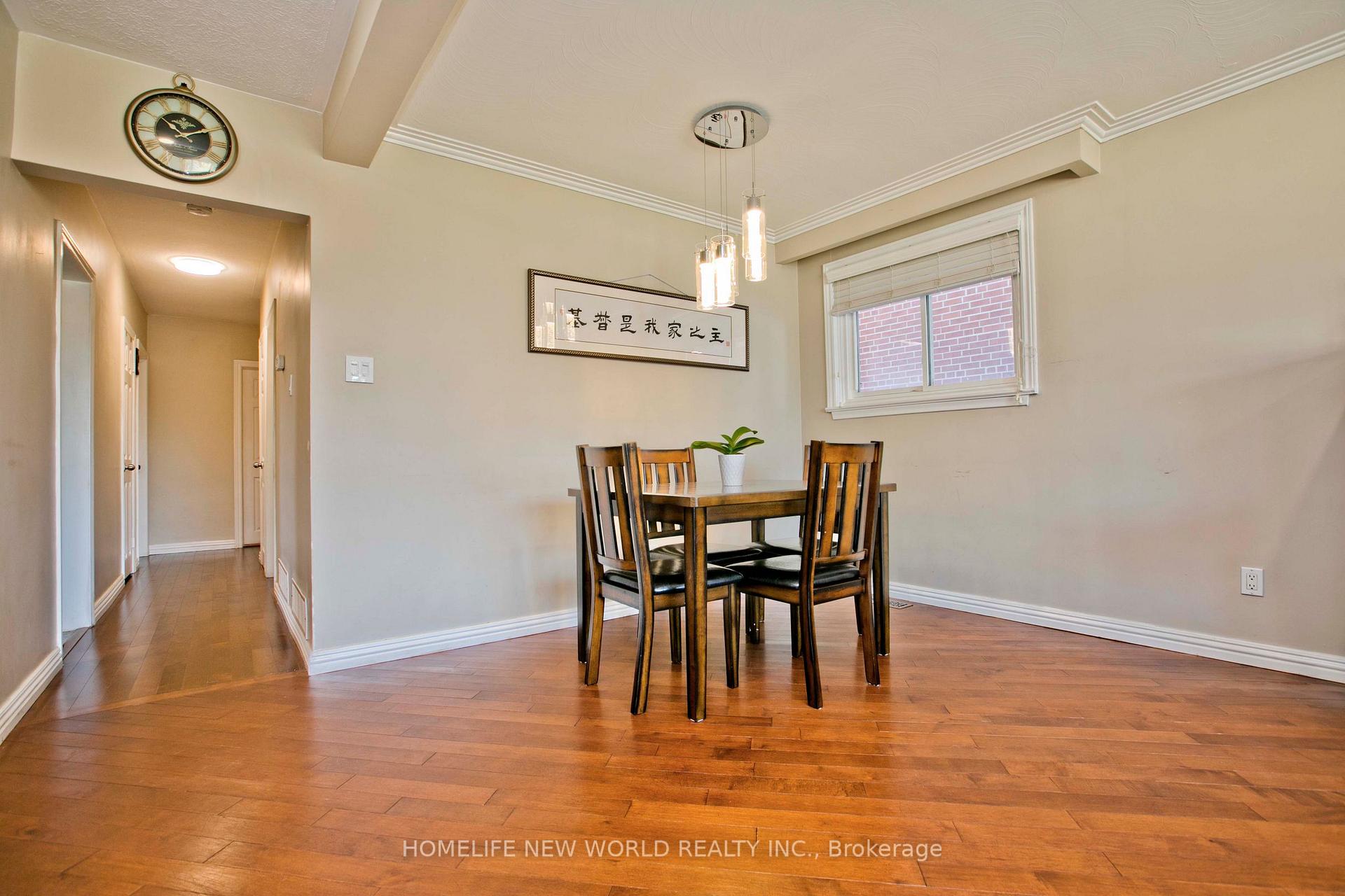 27 Doerr Road Main, Toronto E09 — photo 4 of 5