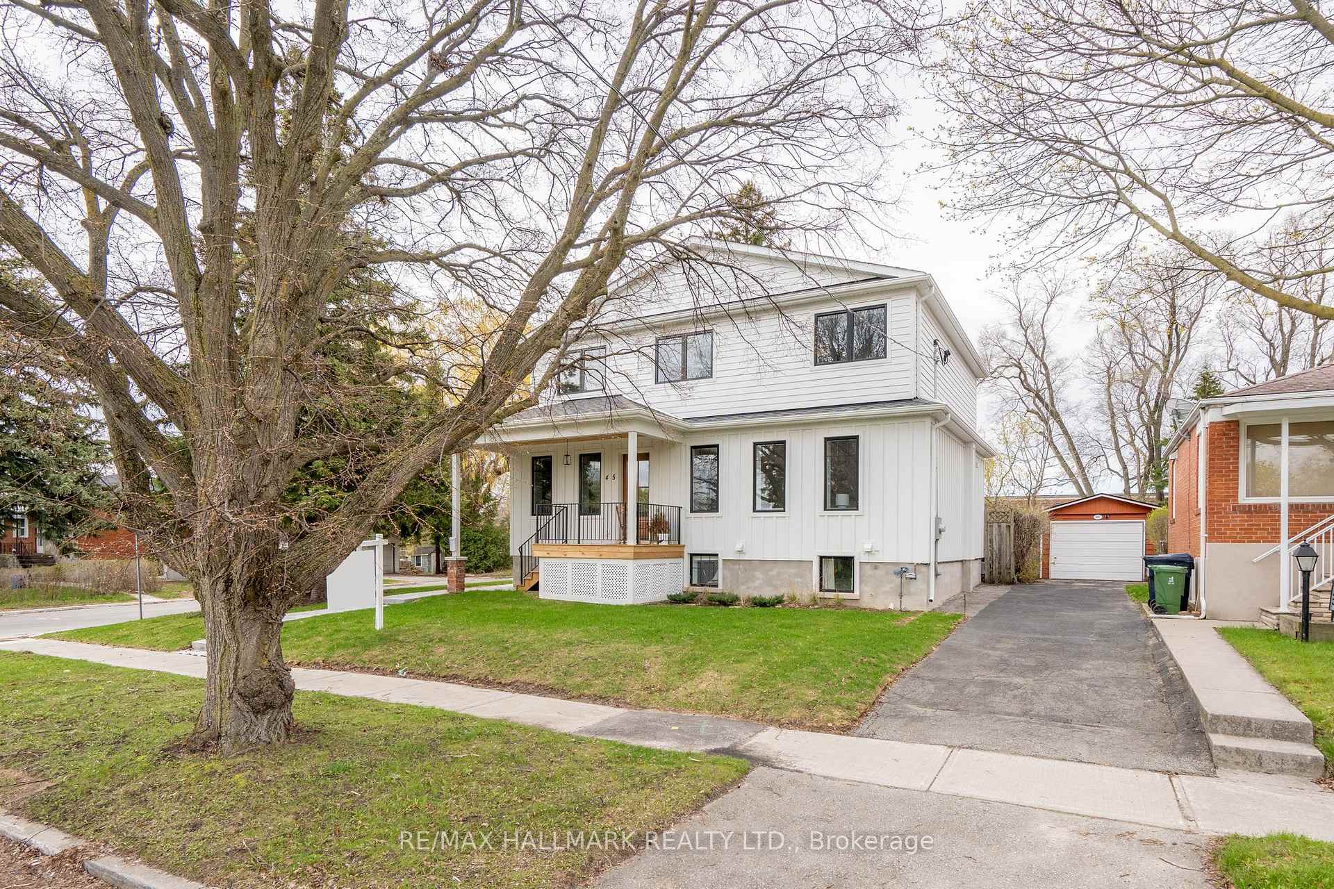 45 Boyce Avenue, Toronto E08 — photo 2 of 5