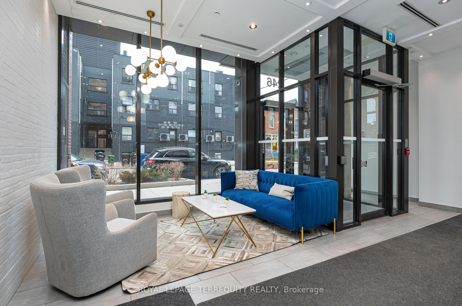 246 Logan Avenue 316, Toronto E01 — photo 2 of 5