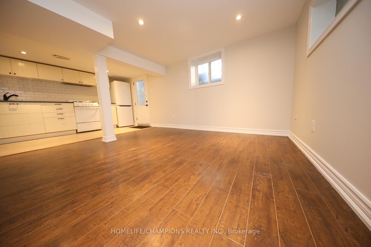 1444 Dundas Street E, Toronto E01, ON M4M 1S8