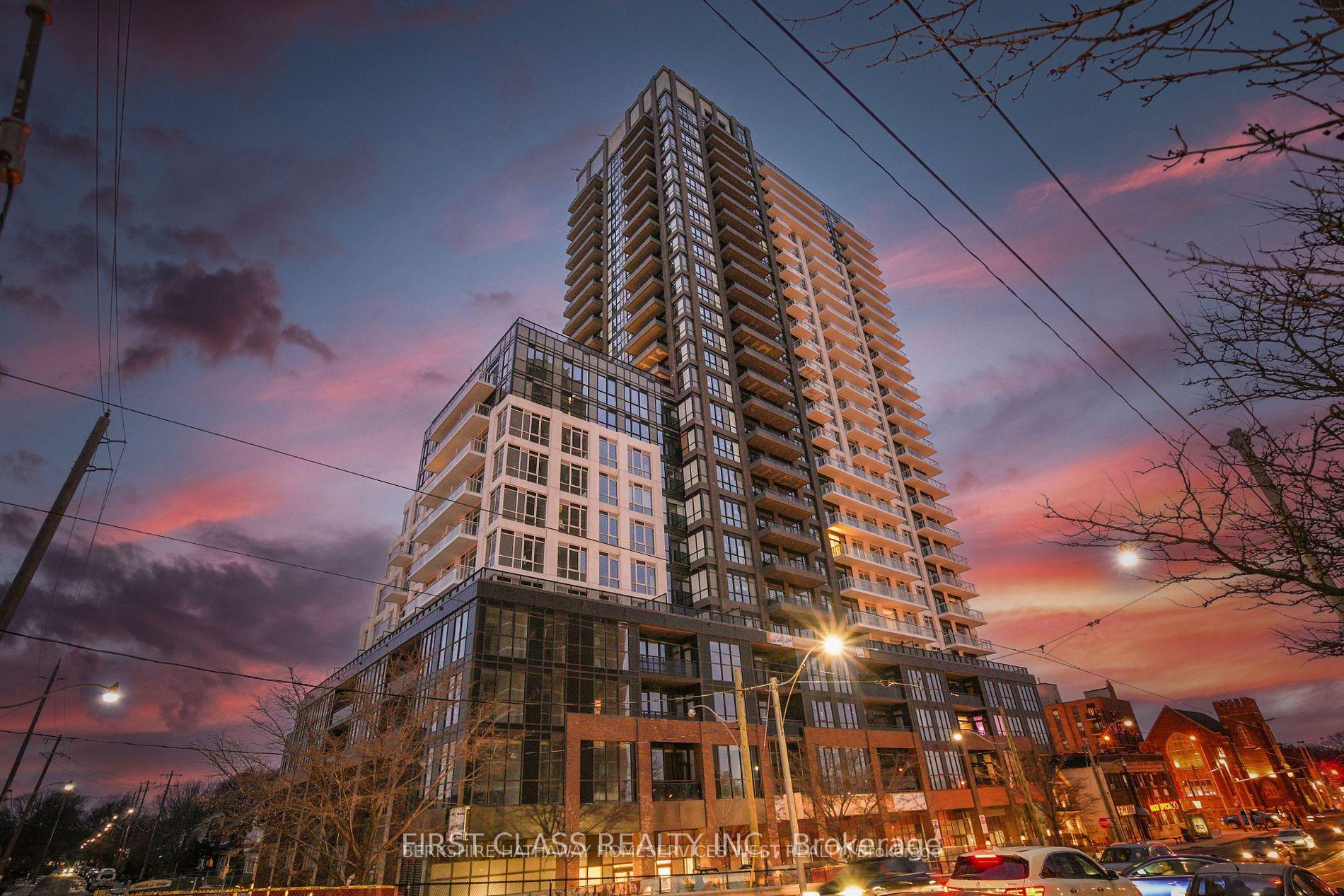 286 Main Street 913, Toronto E02, ON M4C 4X4