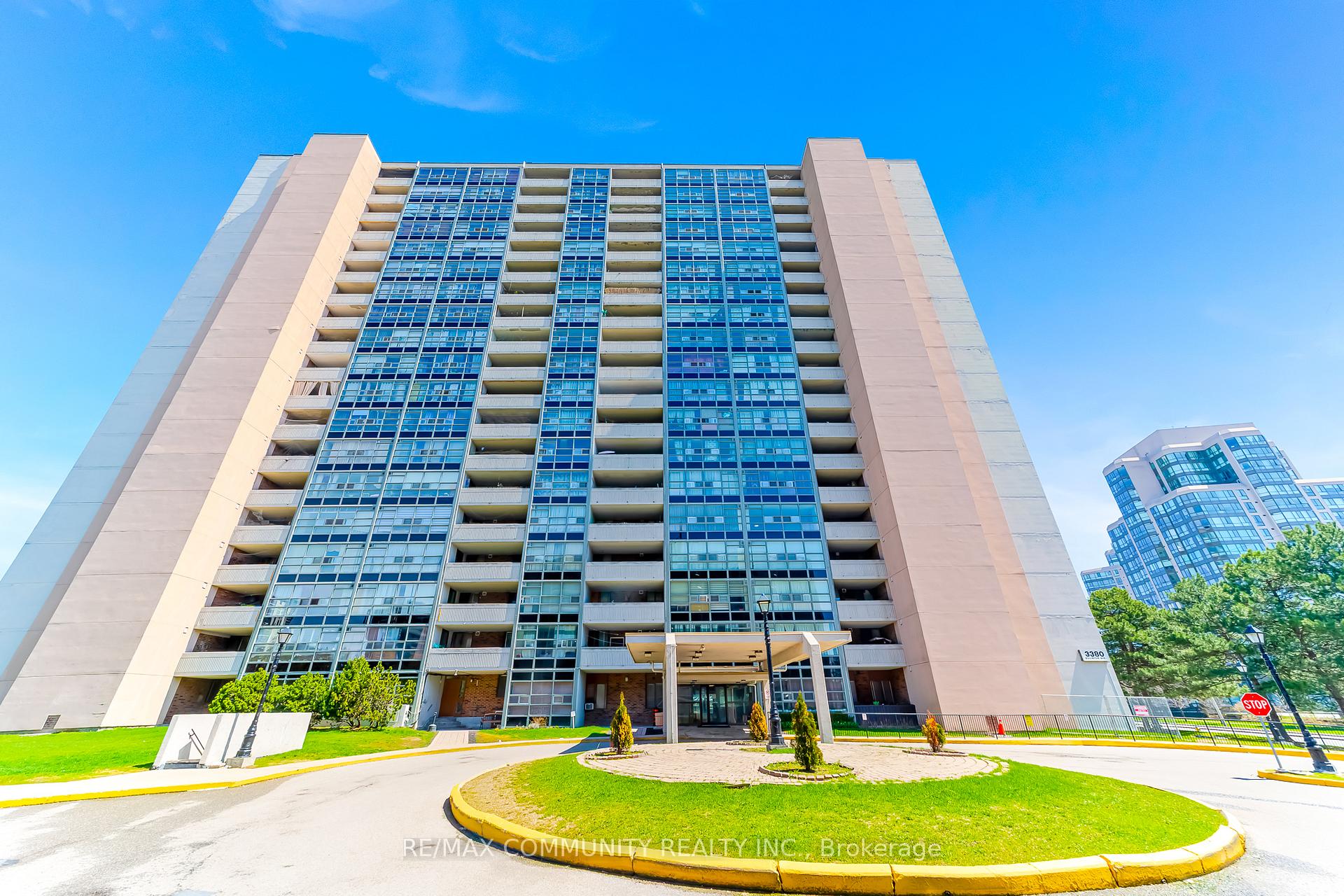 3380 Eglinton Avenue E 511, Toronto E08, ON M1J 3L6