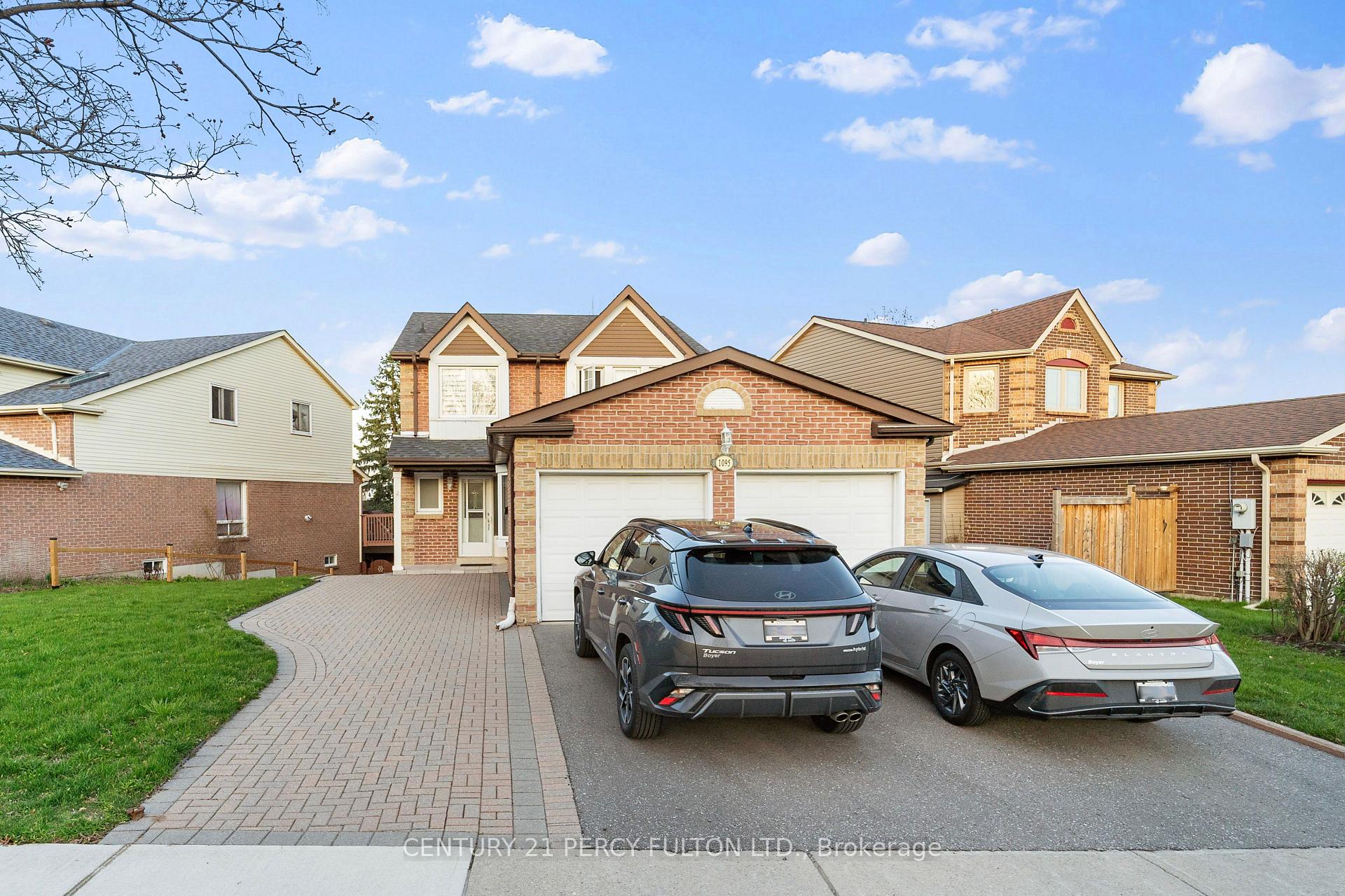 1095 Dunbarton Road, Pickering, ON L1V 4E4