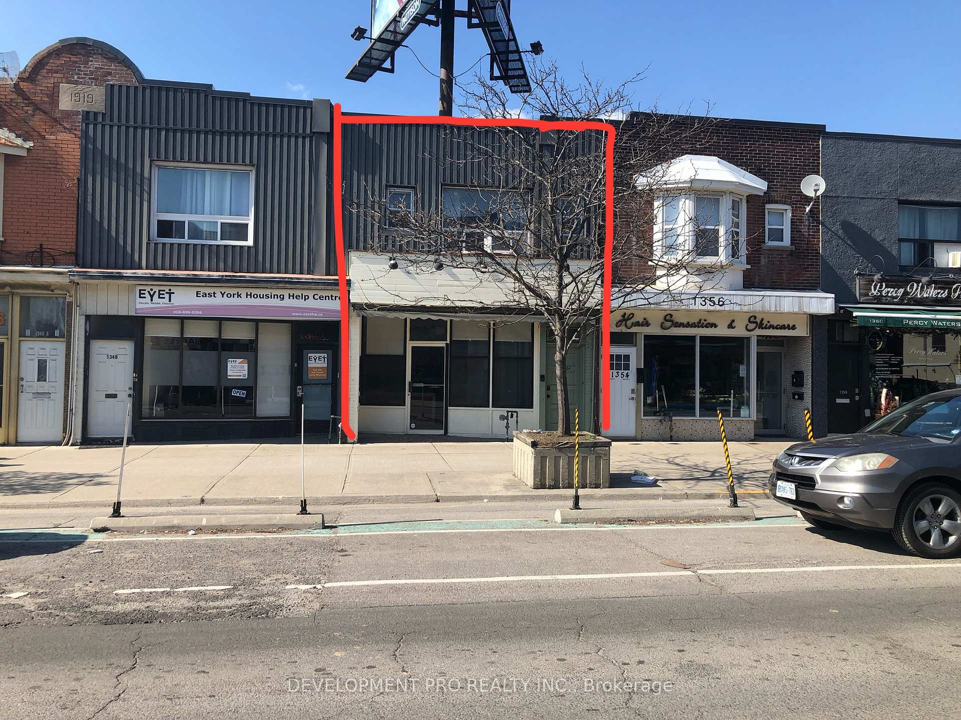 1352 Danforth Avenue, Toronto E03, ON M4J 1M9