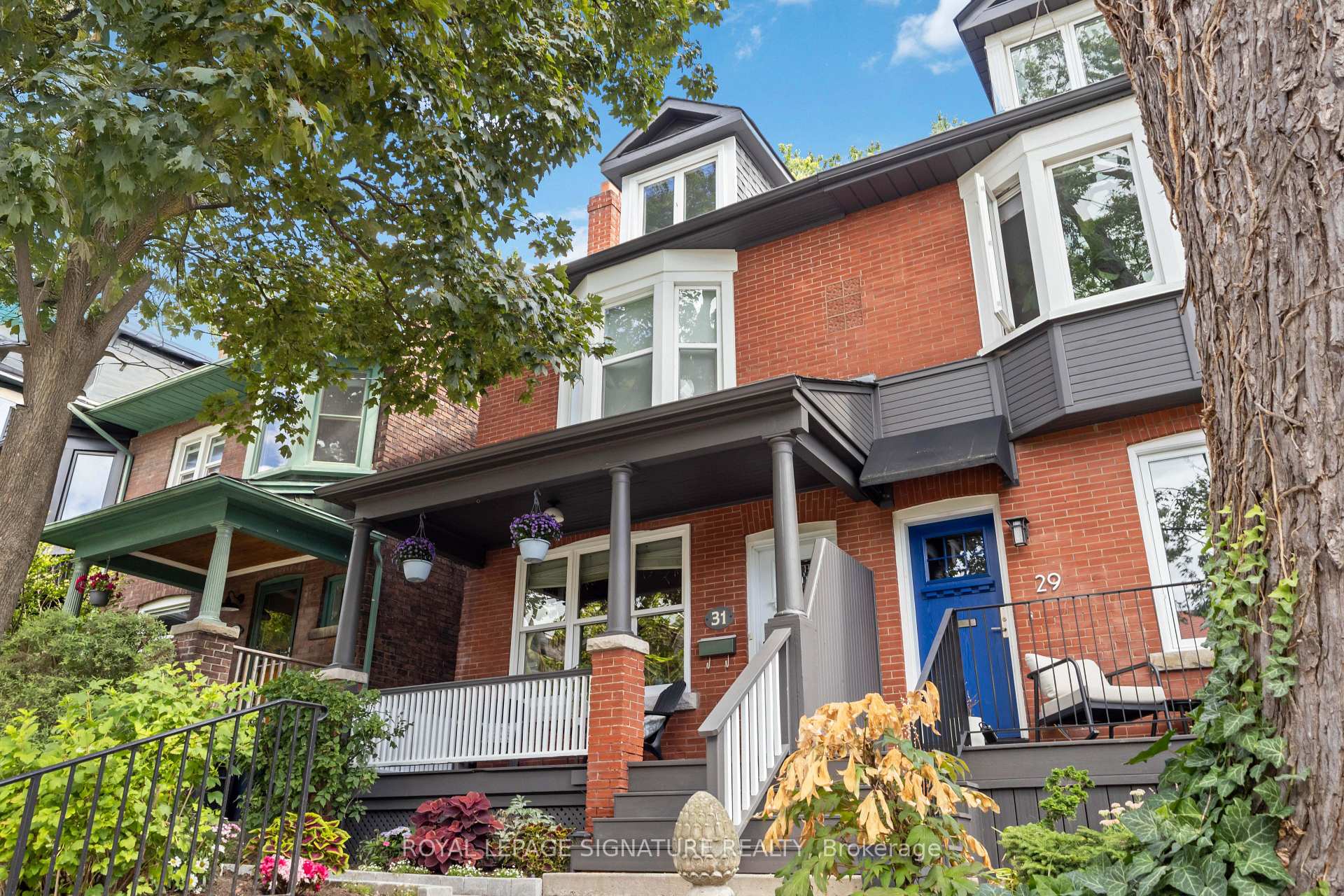 31 Hampton Avenue, Toronto E01, ON M4K 2Y5