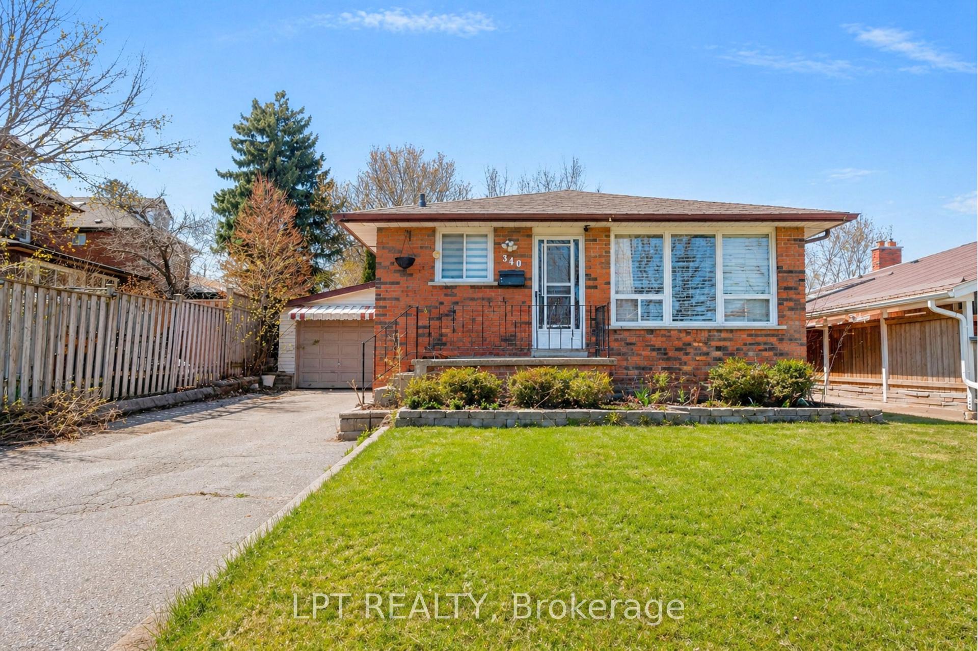340 Fairlawn Street, Oshawa, ON L1J 4R3