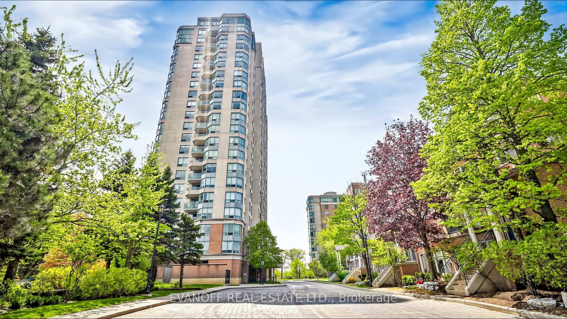 125 Omni Drive 736, Toronto E09, ON M1P 5A9