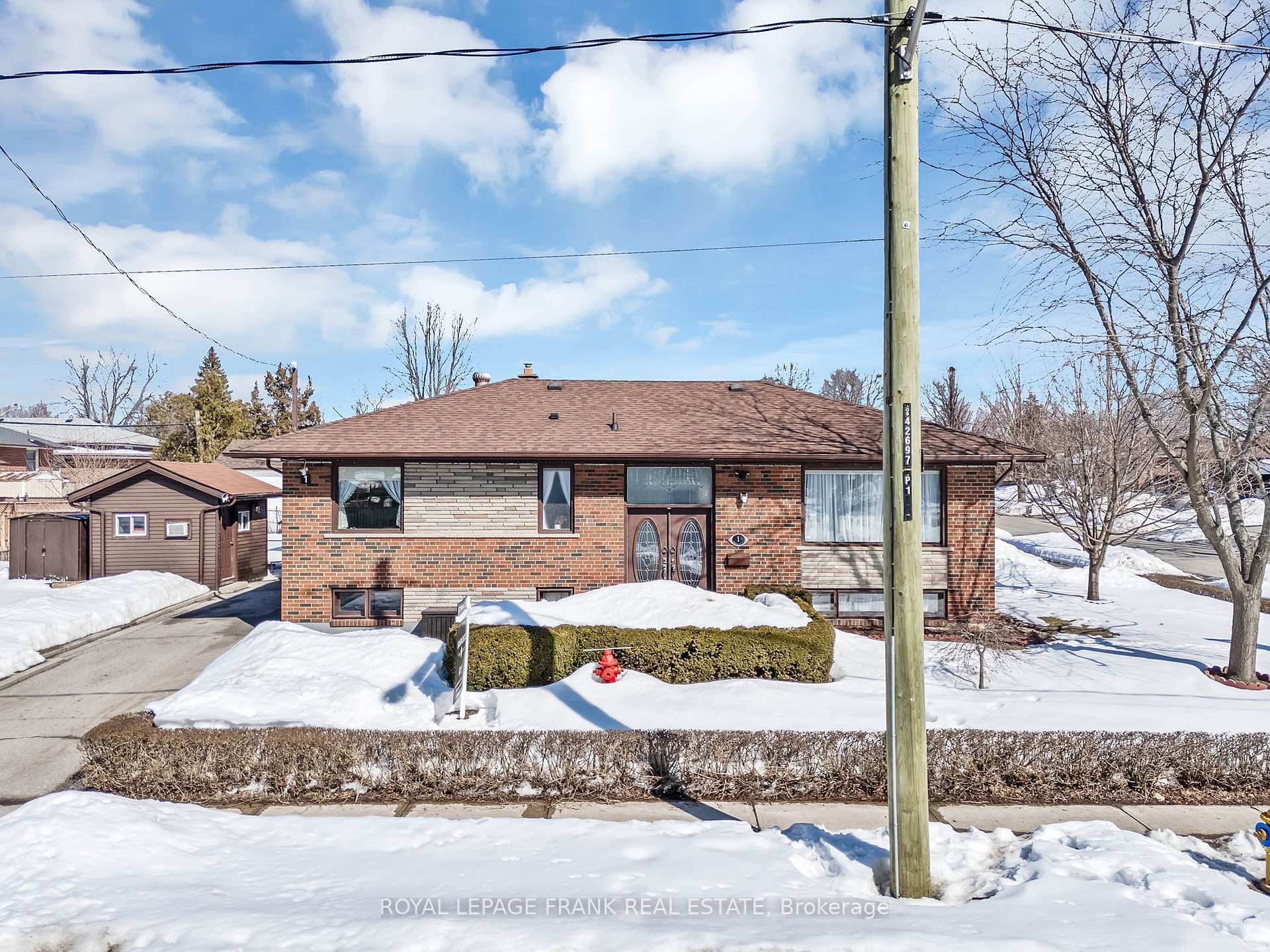 1 Deborah Drive, Toronto E09, ON M1H 2H5