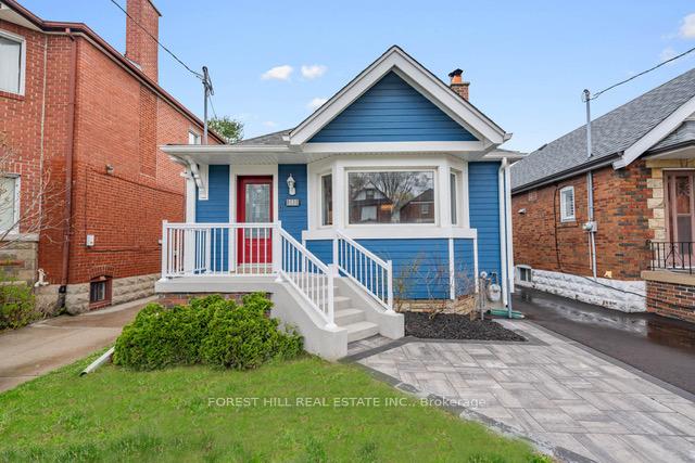 181 Floyd Avenue, Toronto E03, ON M4J 2H9