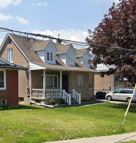 12 Gooderham Drive, Toronto E04, ON M1R 3G5
