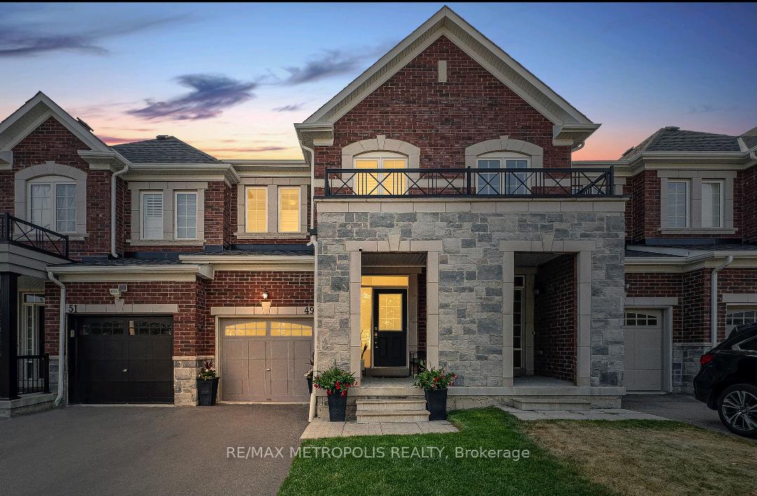 49 Rimrock Crescent, Whitby, ON L1N 0E5