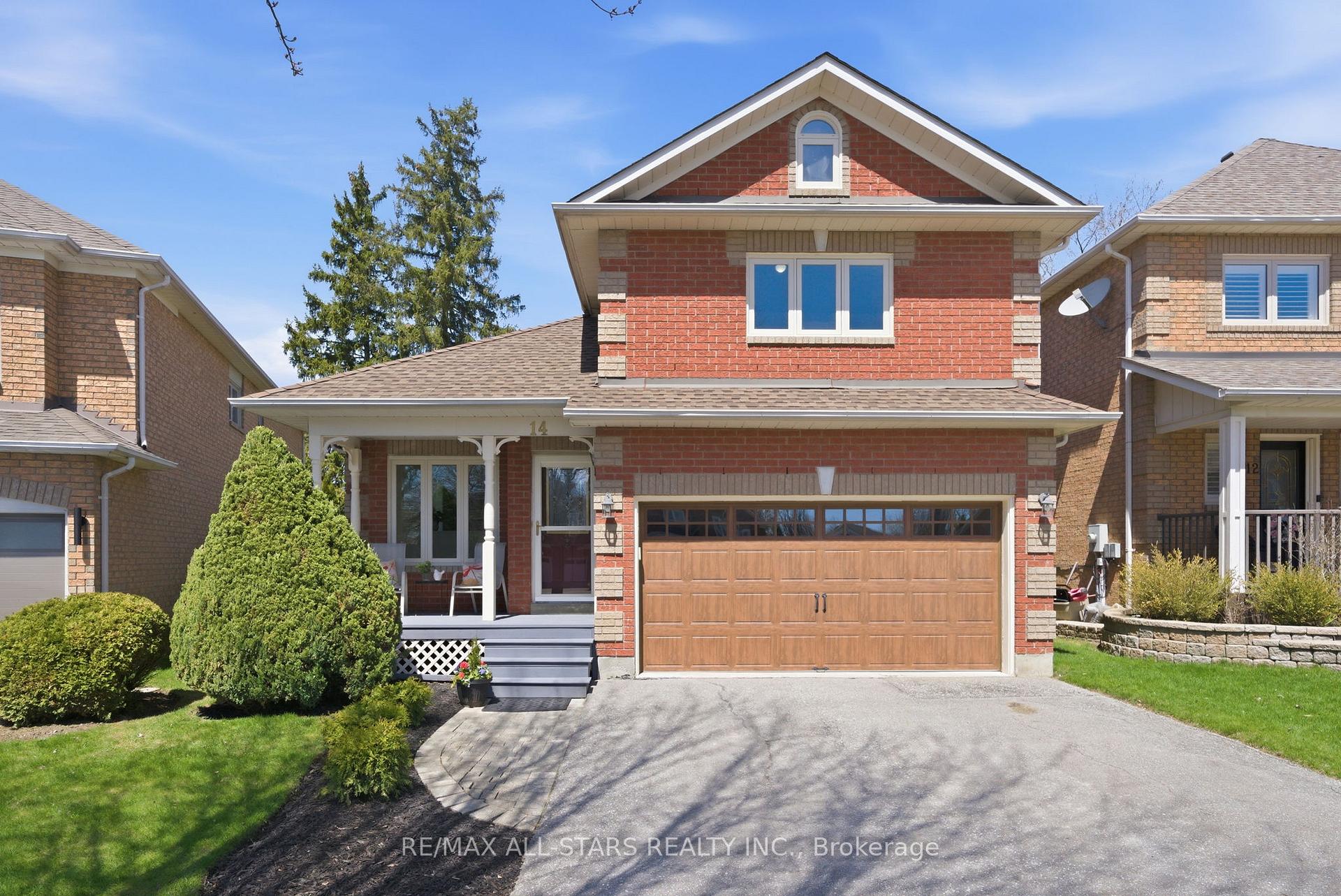 14 Napier Court, Whitby, ON L1M 1H1