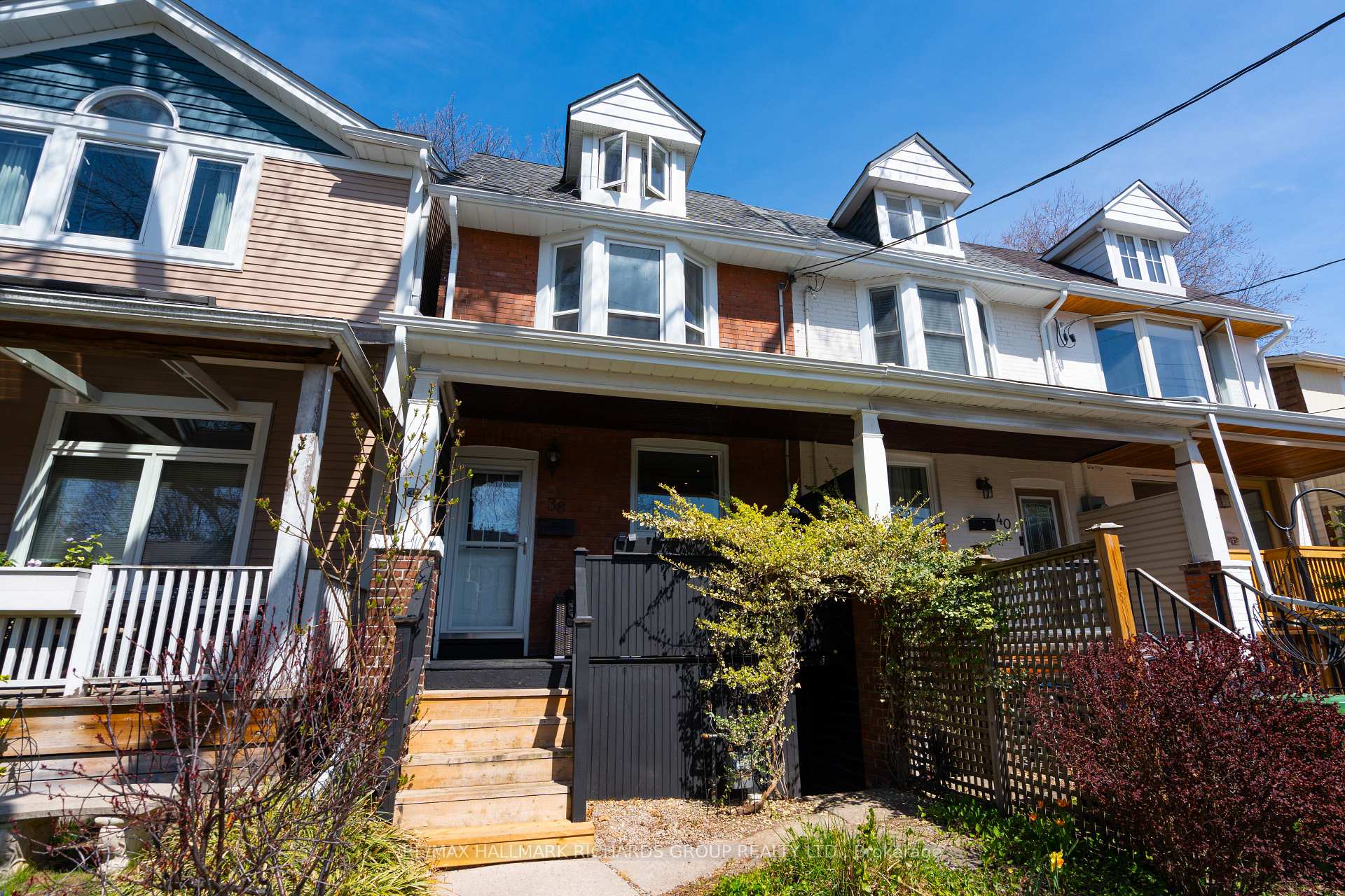 38 Burgess Avenue, Toronto E02, ON M4E 1W7