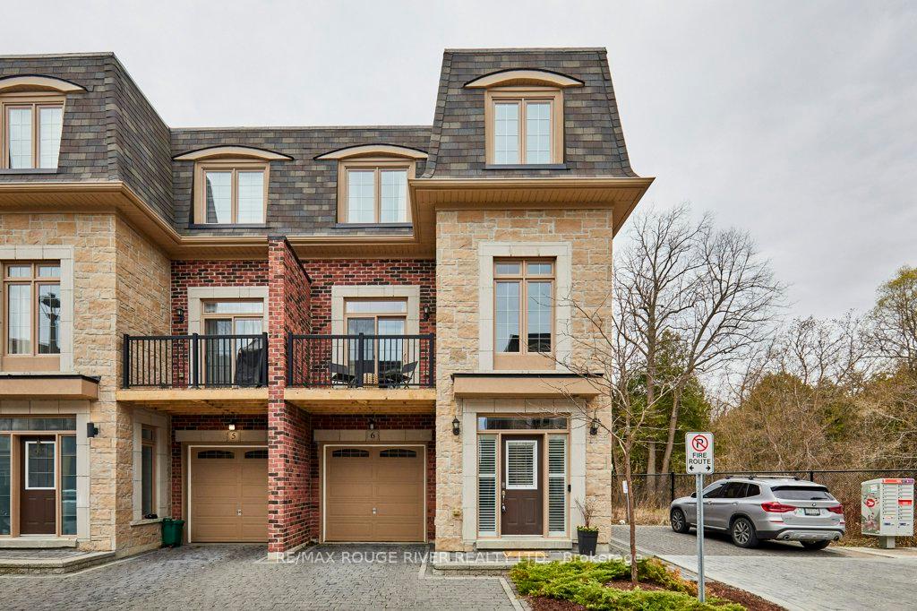 6 Seagrave Lane, Ajax, ON L1T 0P2