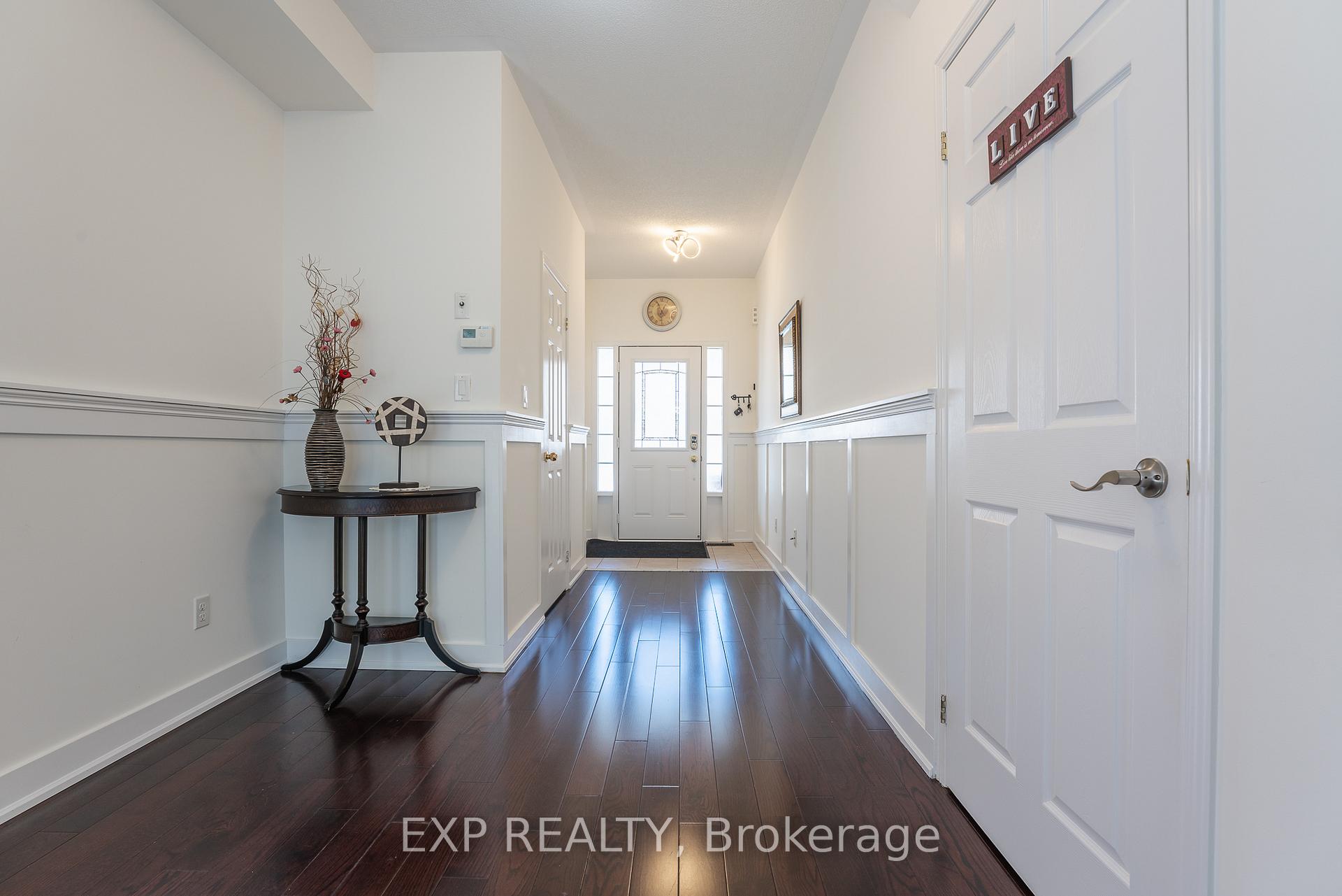 29 Michaelman Road, Ajax — photo 3 of 5