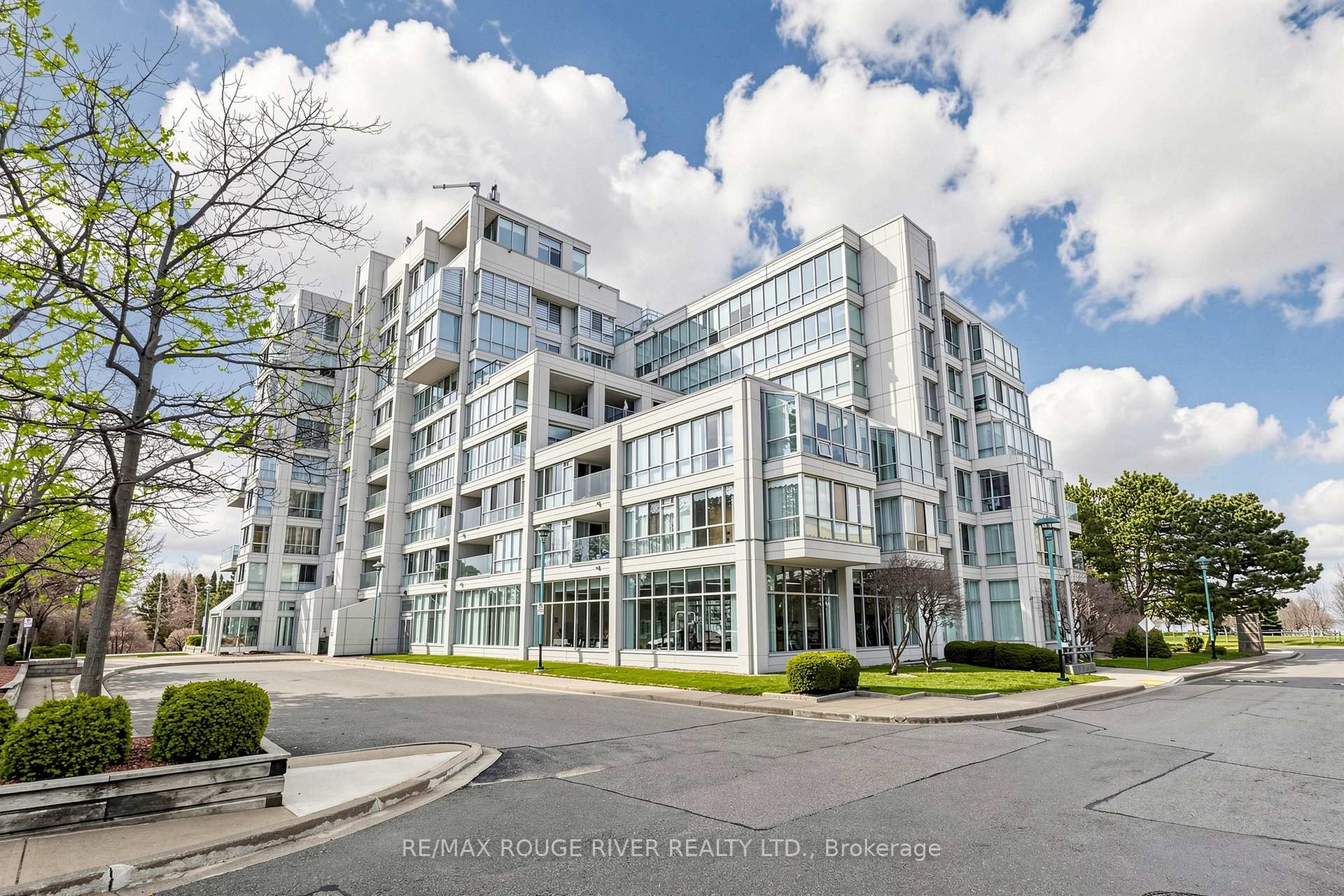 45 Cumberland Lane 605, Ajax — photo 4 of 5