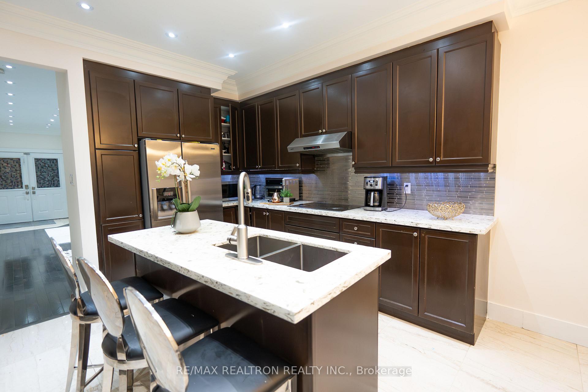 58 Shepstone Drive, Ajax — photo 4 of 5