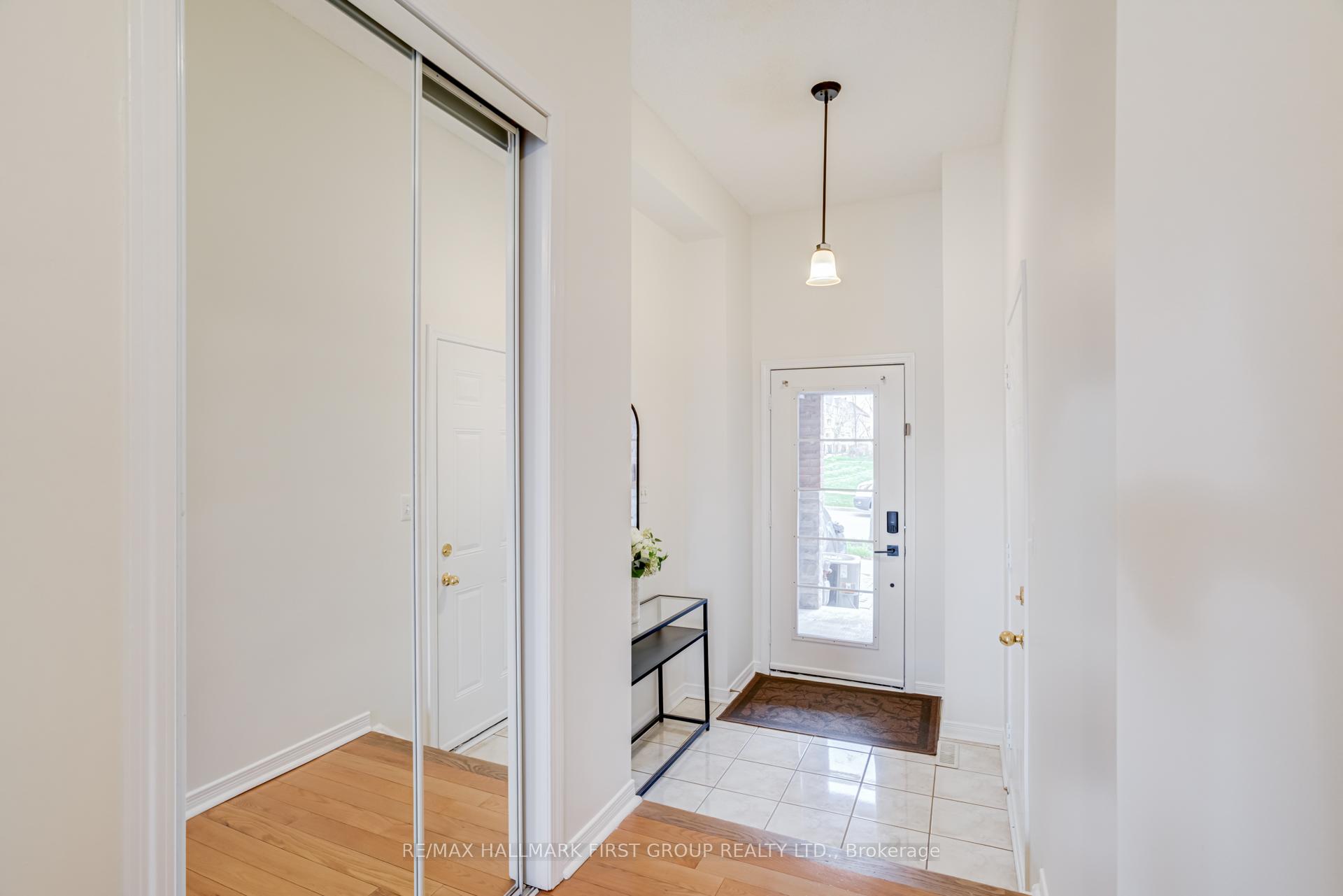 144 Bayly Street W, Ajax — photo 2 of 5