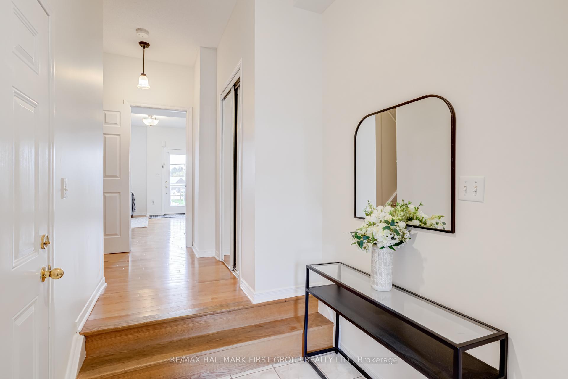 144 Bayly Street W, Ajax — photo 3 of 5