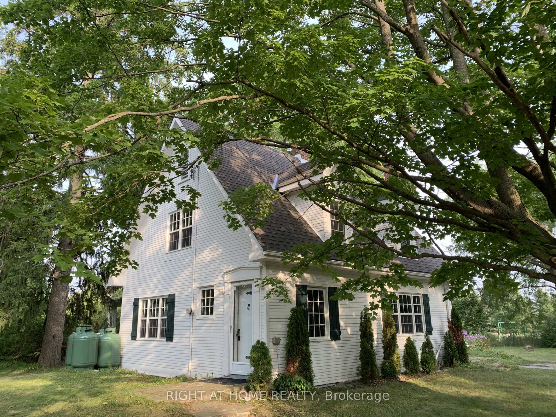 185 Uxbridge-Pickering Line, Pickering, ON L1Y 0A4 — Pickering, Ontario