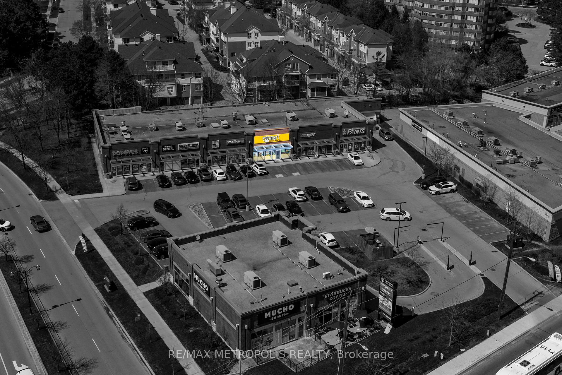 6 Rylander Boulevard, Toronto E11 — photo 2 of 5