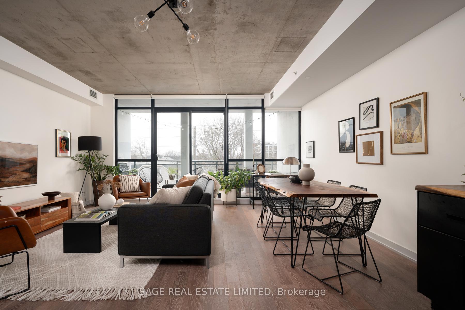 1238 Dundas Street E 403, Toronto E01 — photo 2 of 5