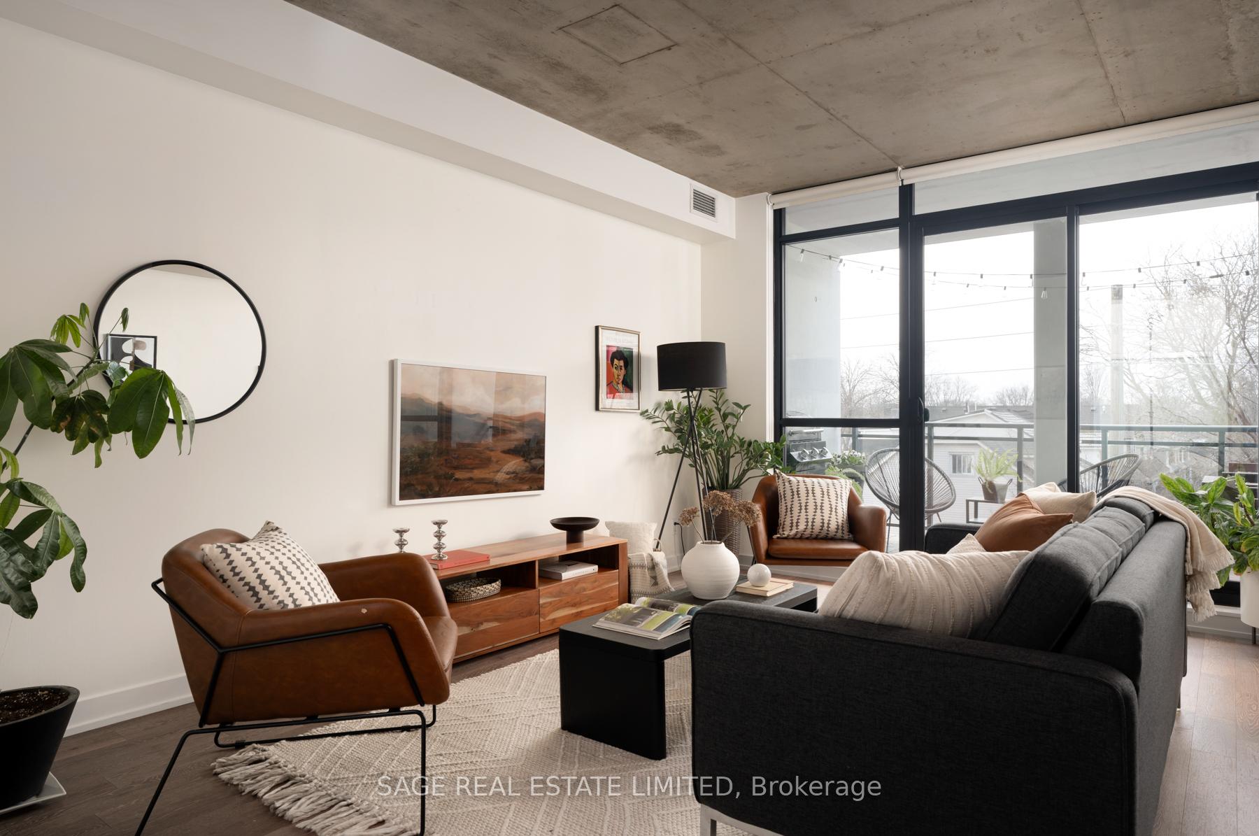1238 Dundas Street E 403, Toronto E01 — photo 3 of 5