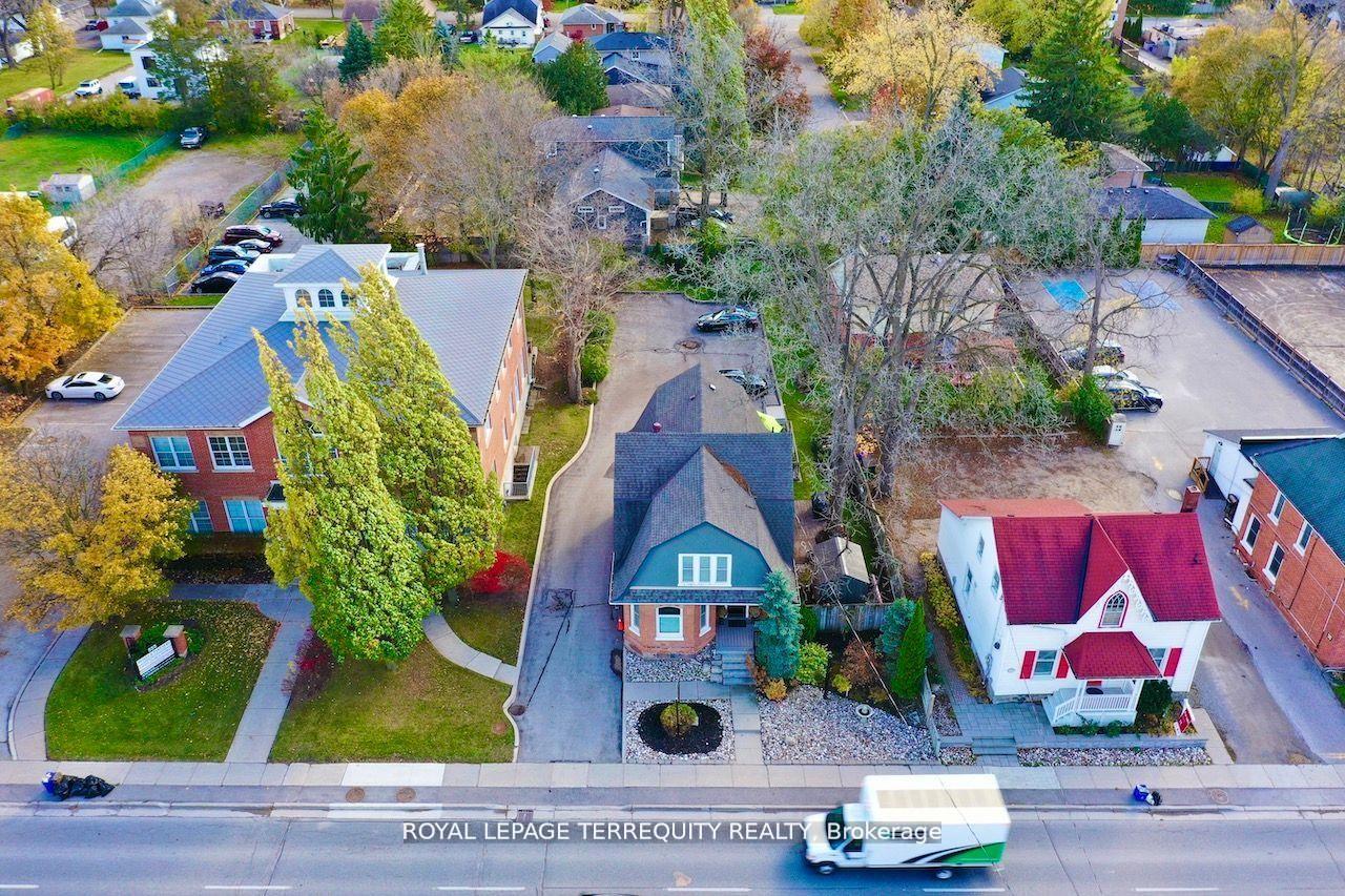 567 Kingston Road W, Ajax — photo 2 of 5