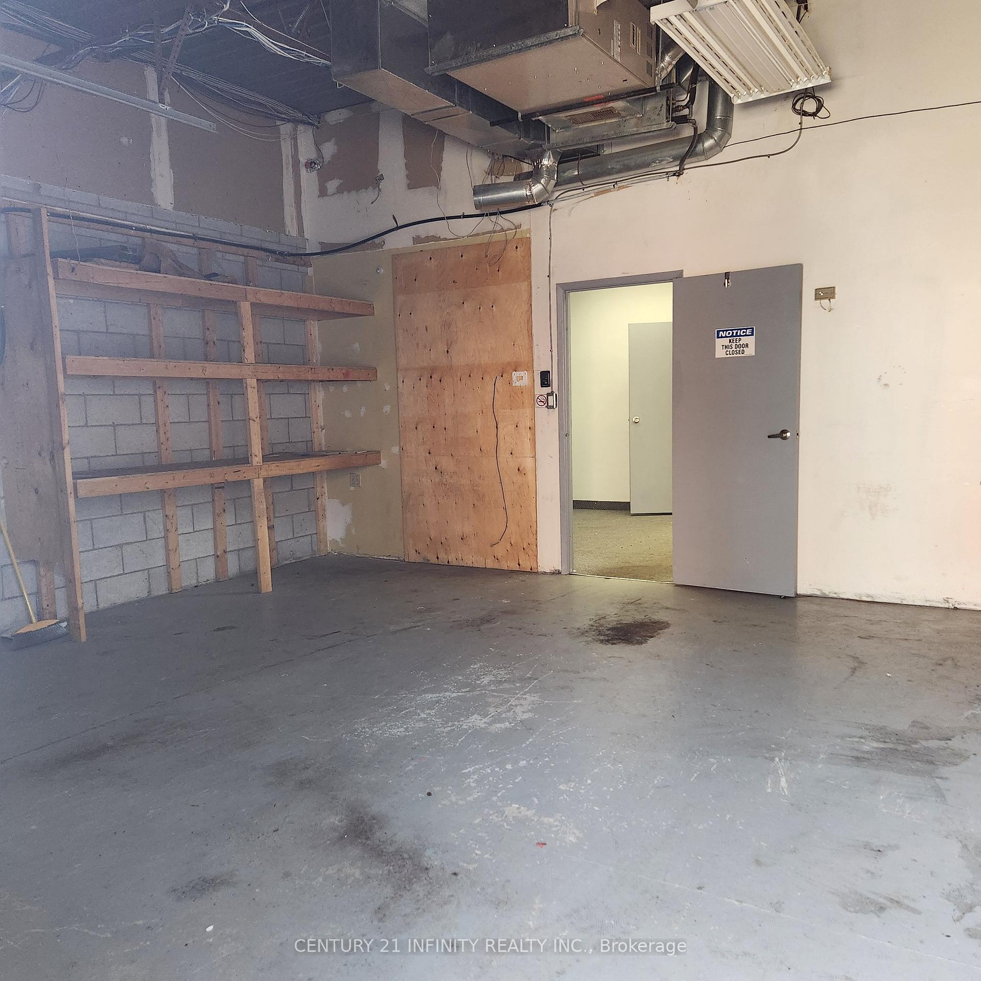 835 Westney Road S 9, Ajax, ON L1S 3M4