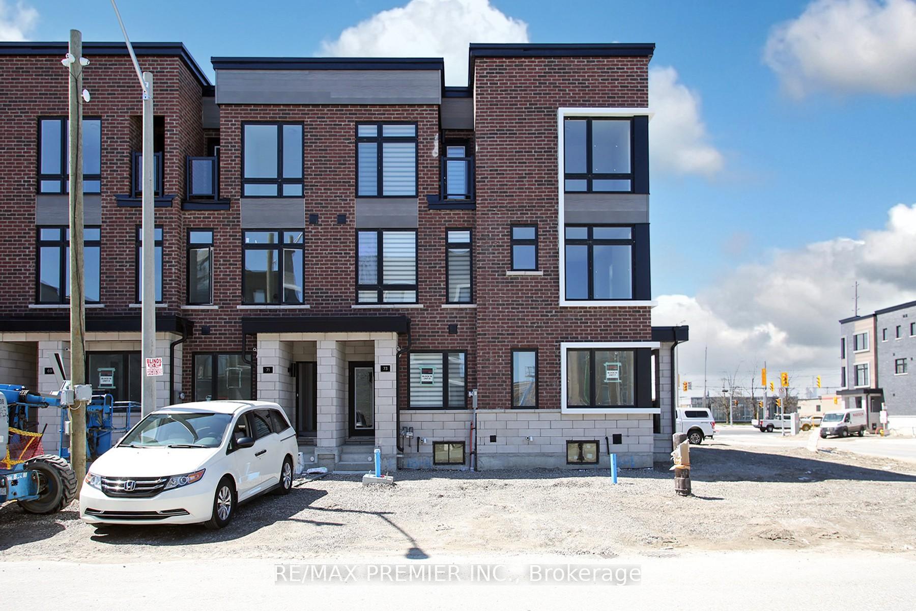 73 Akil Thomas Gardens, Toronto E09, ON M1P 0G3 — Toronto E09, Ontario