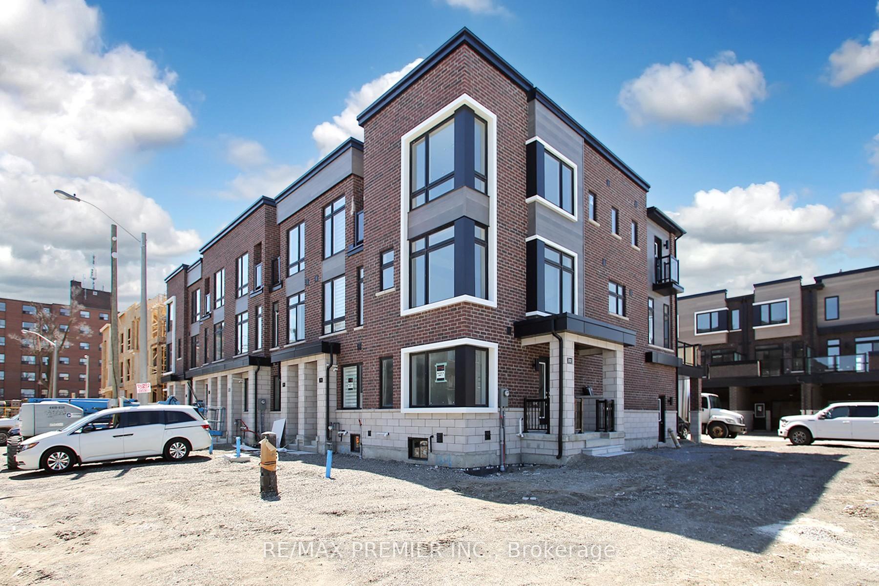 73 Akil Thomas Gardens, Toronto E09 — photo 2 of 5
