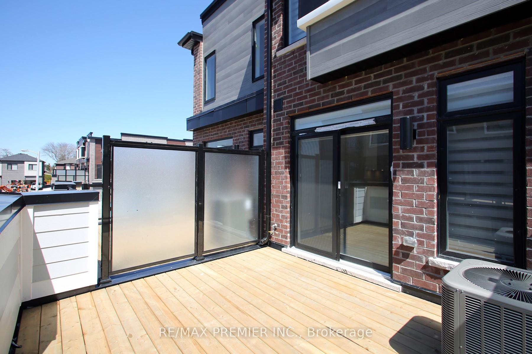 73 Akil Thomas Gardens, Toronto E09 — photo 3 of 5