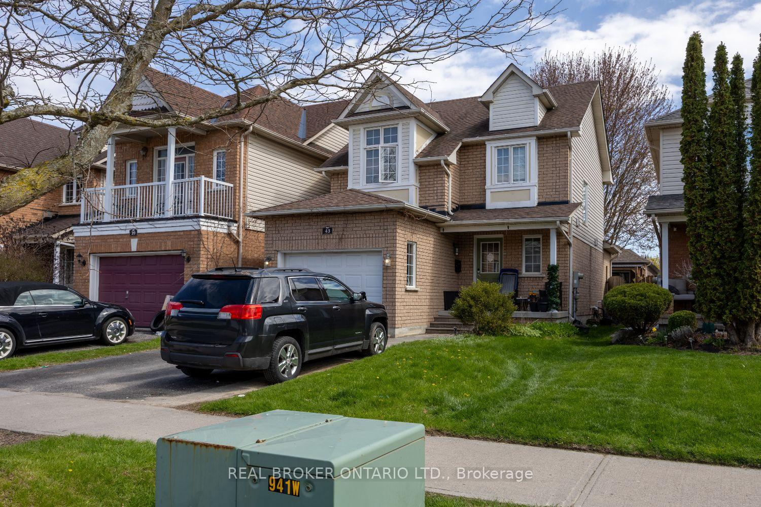 43 Madden Place, Clarington, ON L1C 5K3