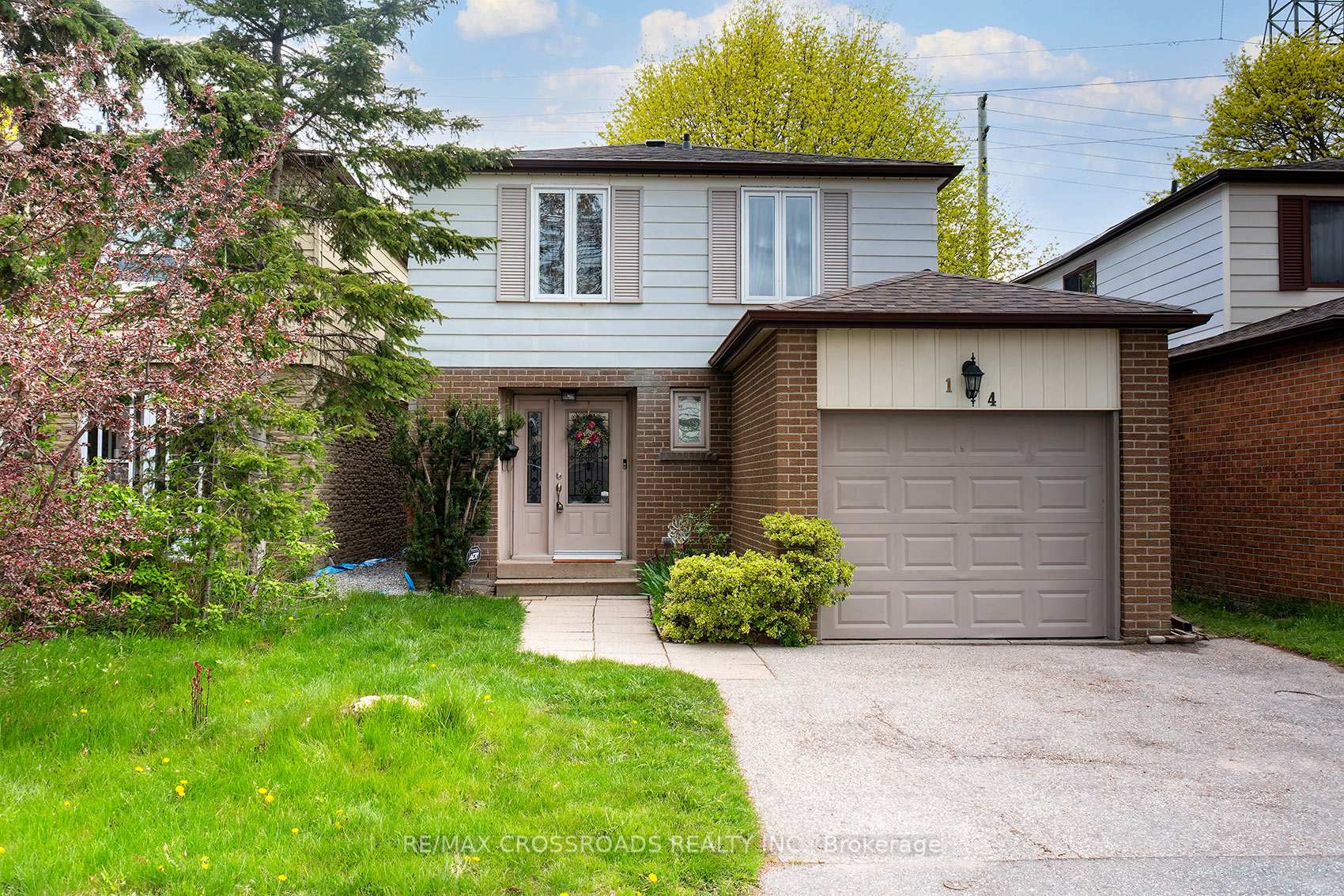 164 Glen Spring Drive, Toronto E05, ON M1W 1X8