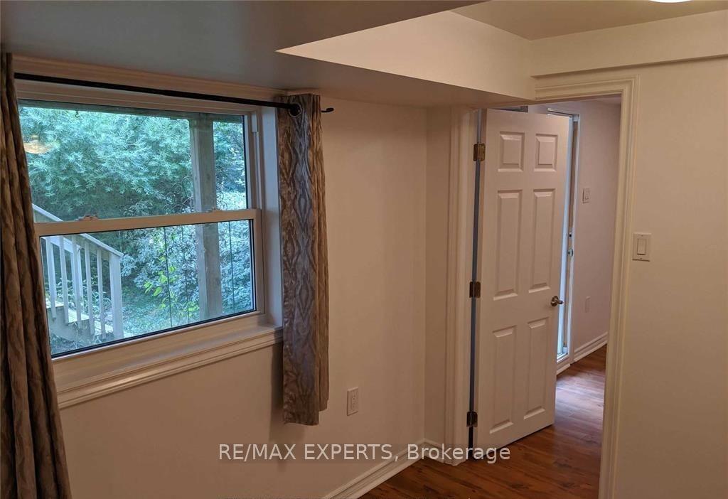 37 Trawley Crescent BSMT, Ajax — photo 4 of 5
