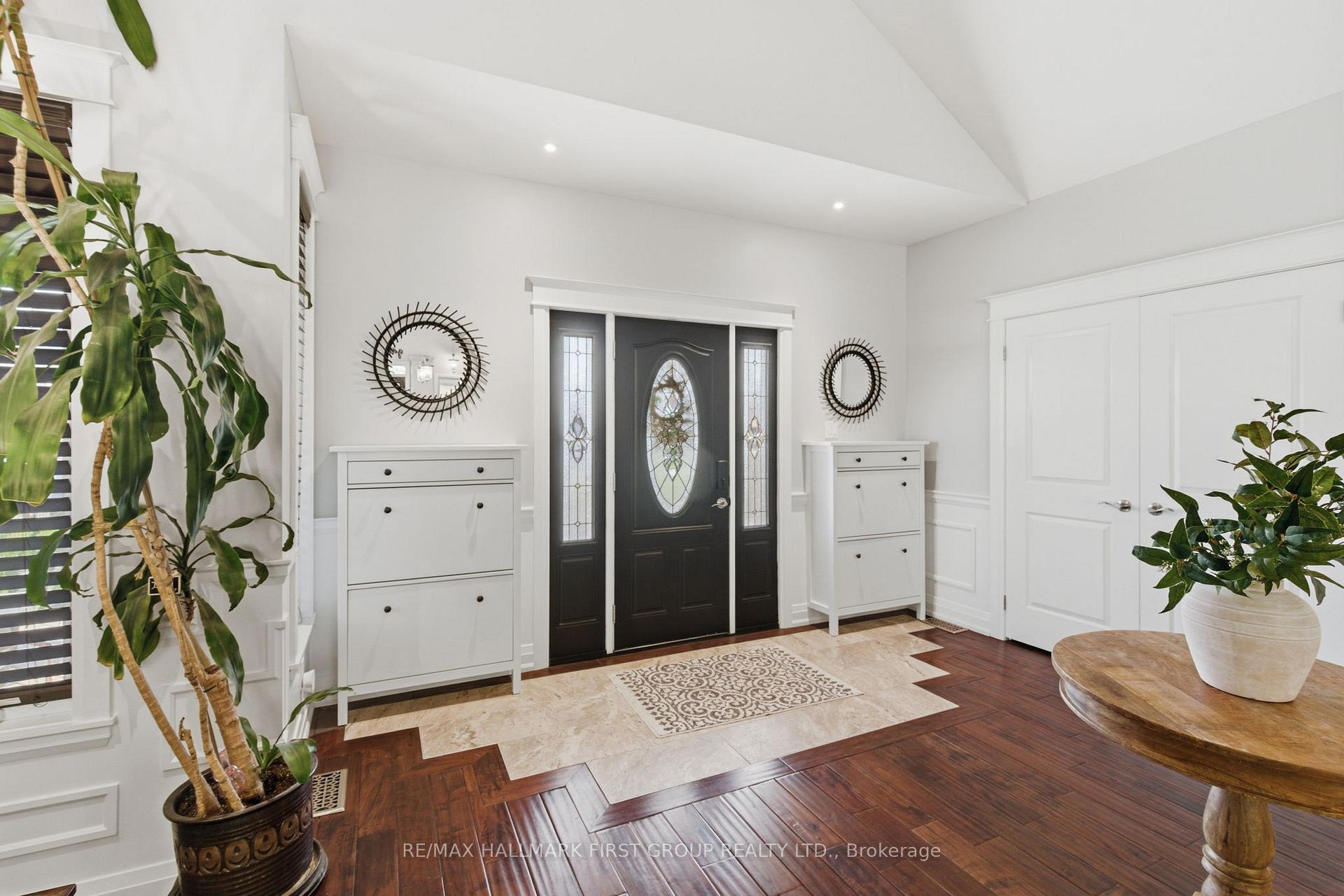 53 Brown Street, Clarington — photo 3 of 5