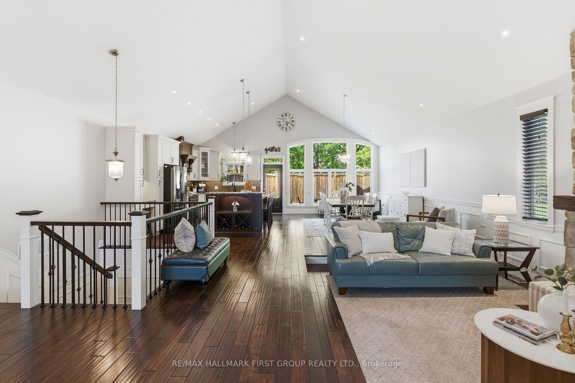 53 Brown Street, Clarington — photo 4 of 5