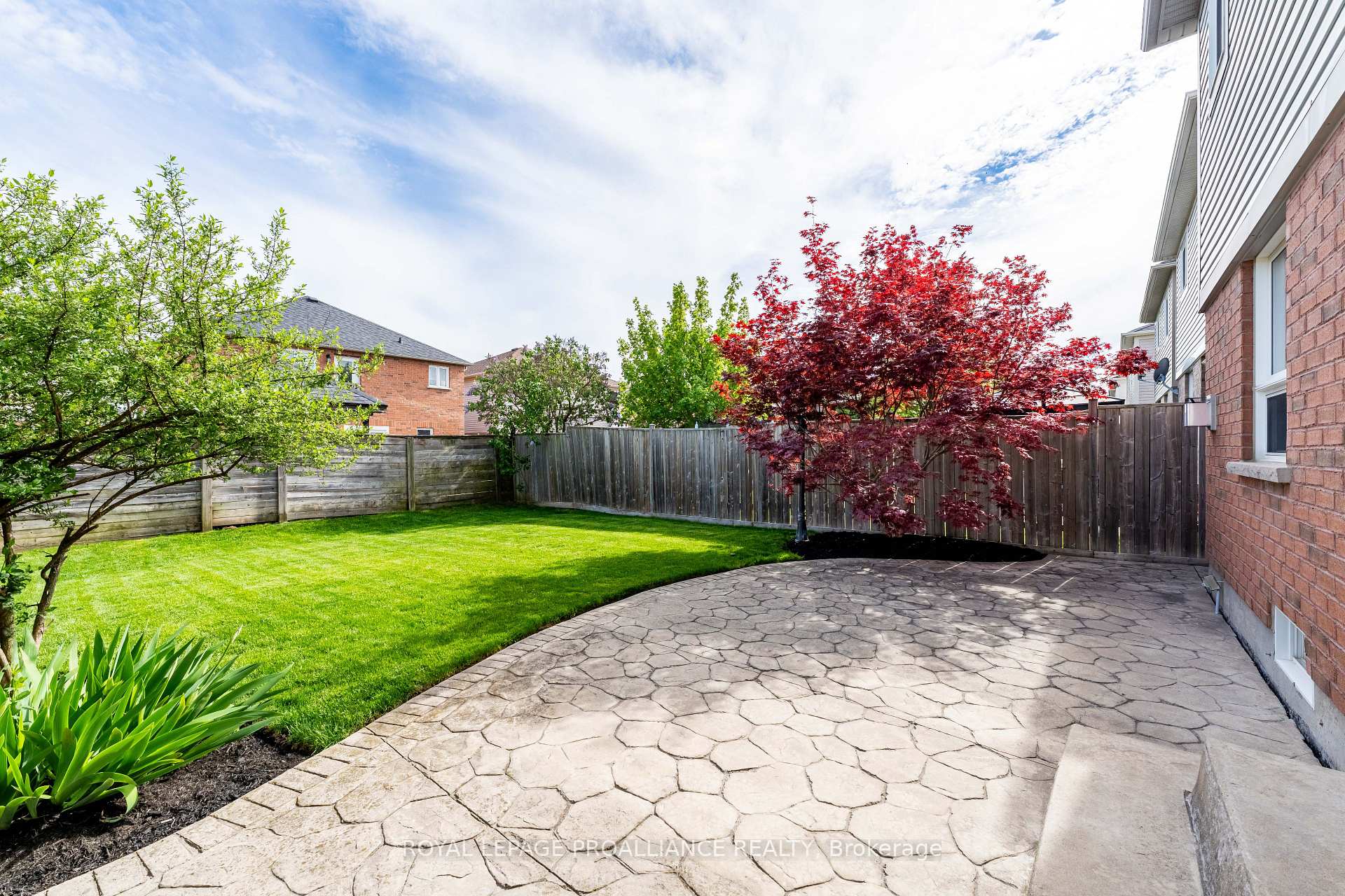 23 Courvier Crescent, Clarington — photo 5 of 5