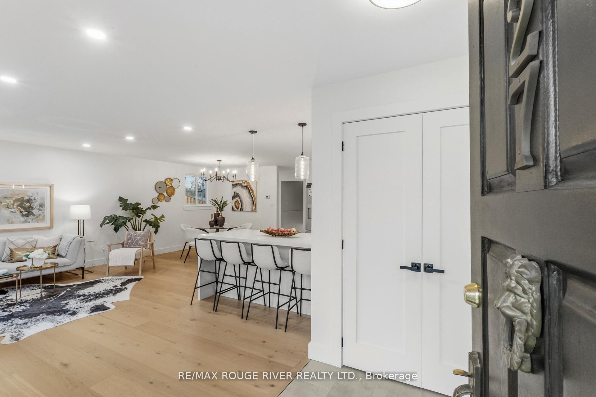 27 Archer Drive, Ajax — photo 3 of 5