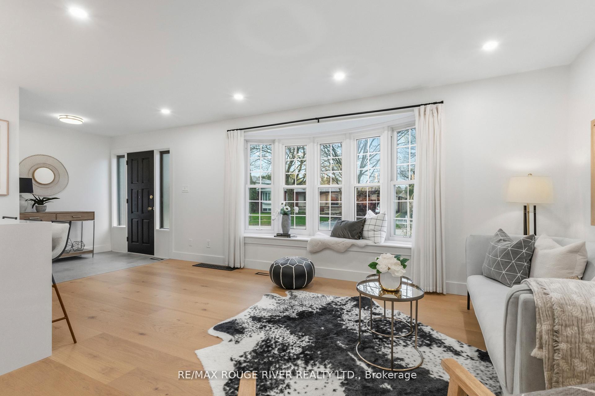 27 Archer Drive, Ajax — photo 4 of 5