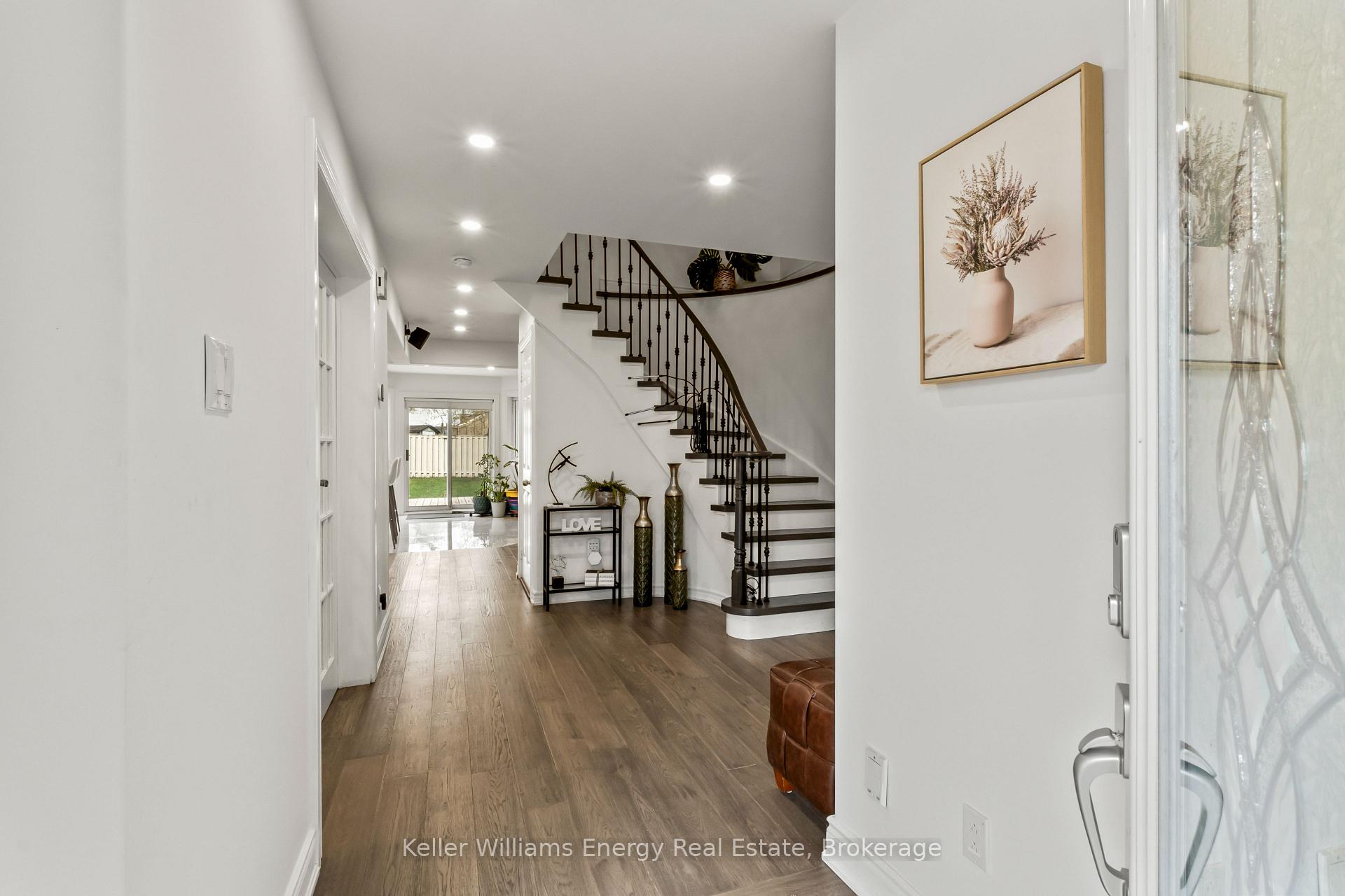 19 Farncomb Crescent, Clarington — photo 5 of 5