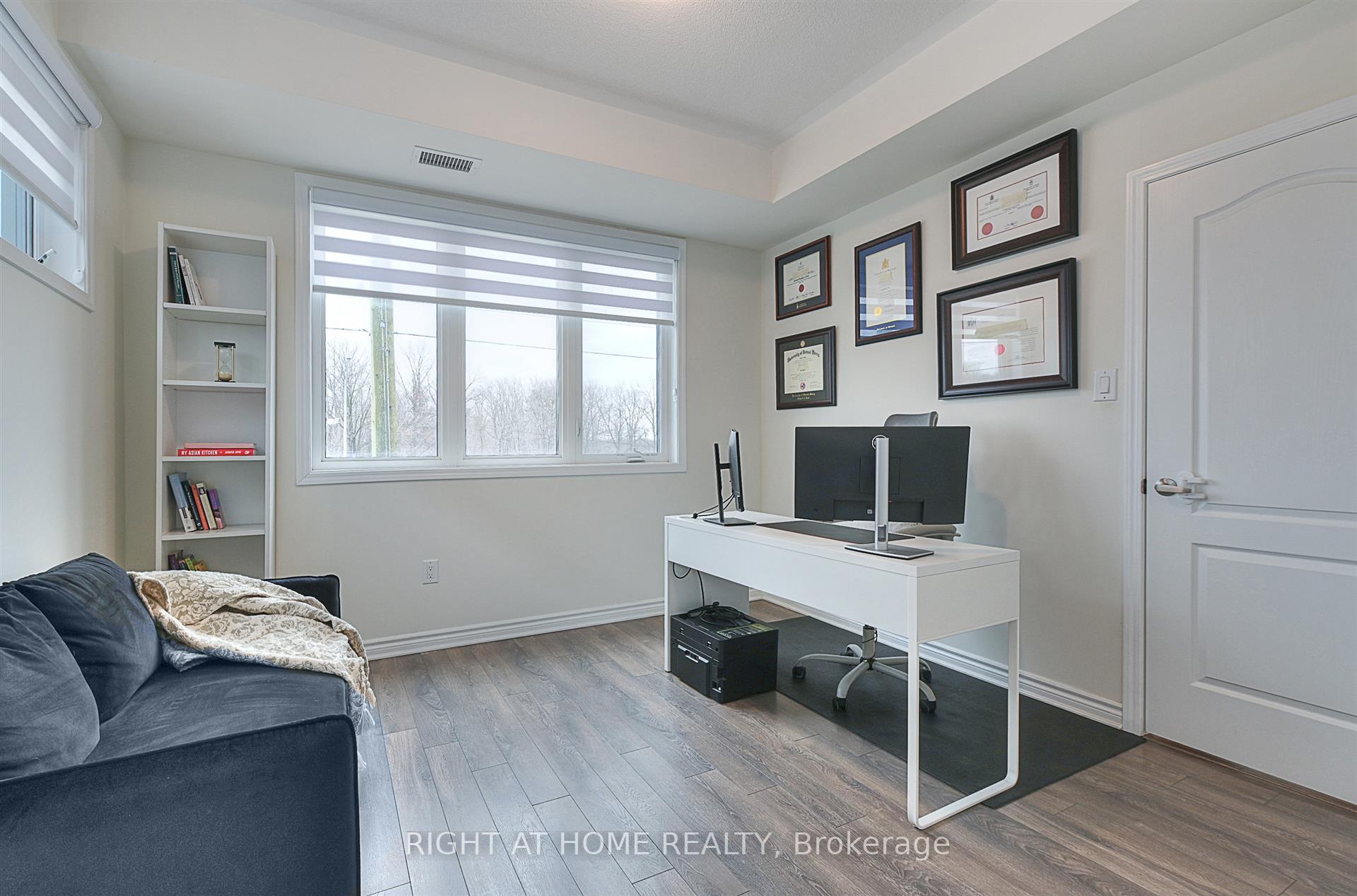 1148 Dragonfly Avenue 403, Pickering — photo 5 of 5