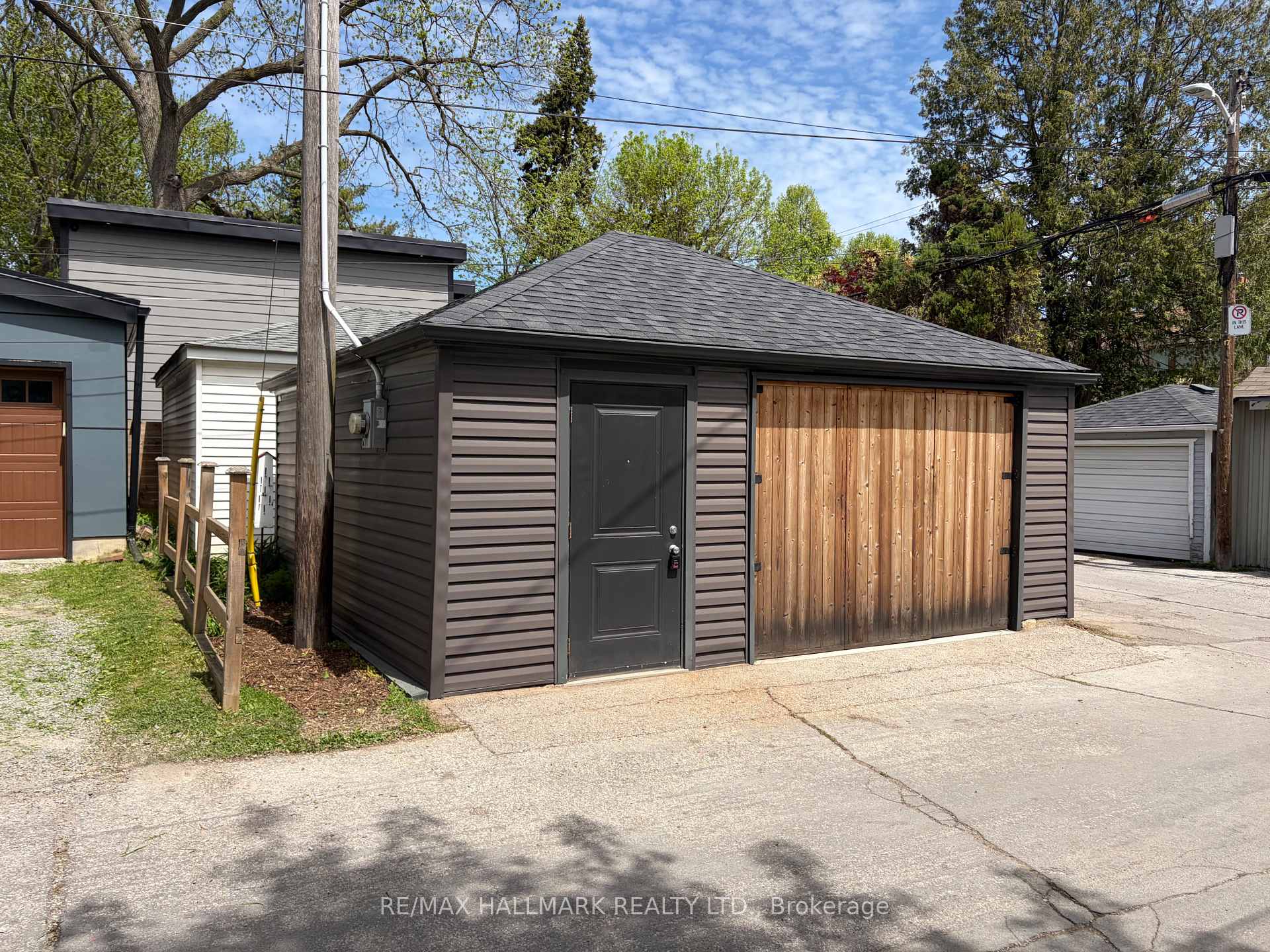 107R Woodfield Road, Toronto E01, ON M4L 2W5 — Toronto E01, Ontario