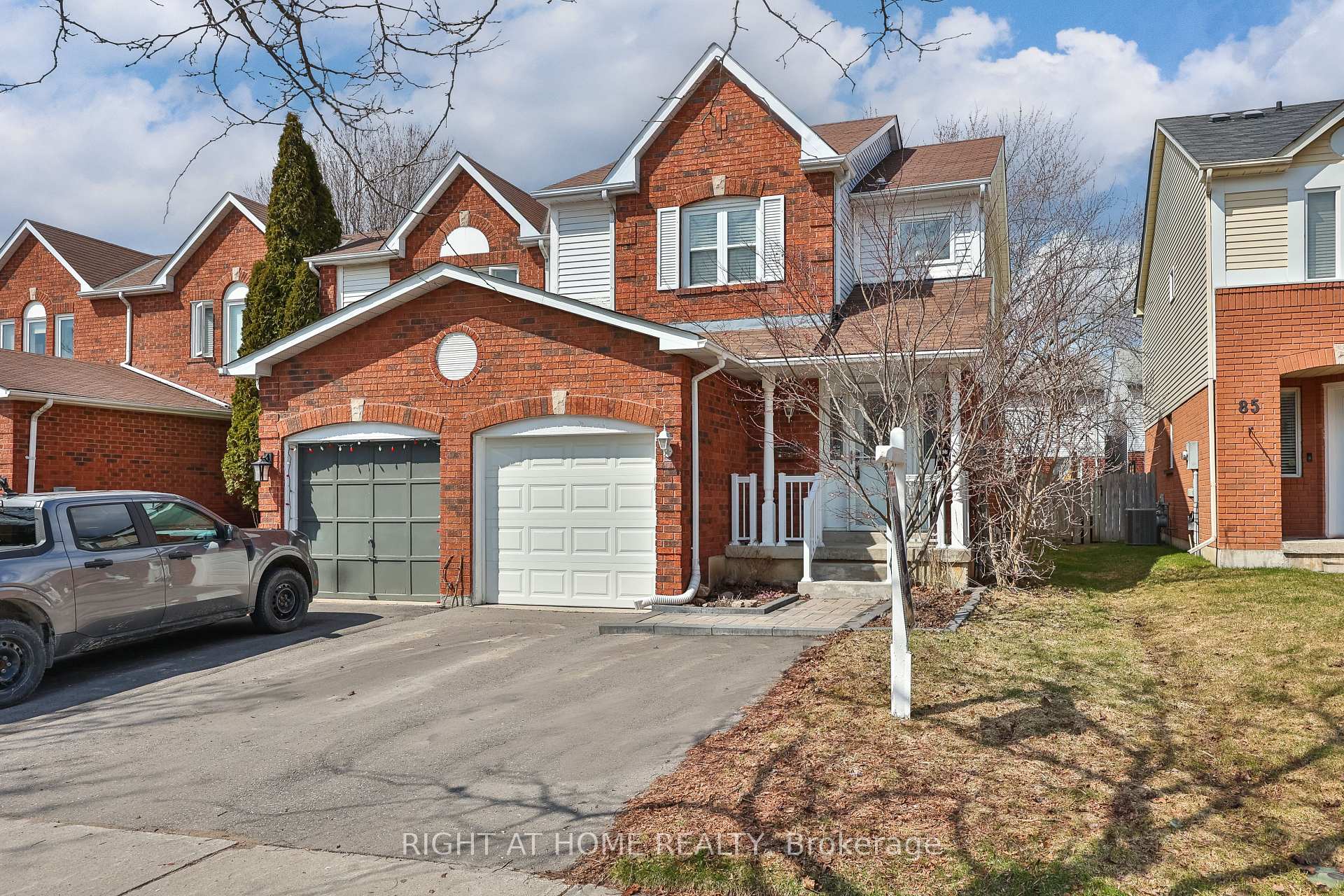 89 Vail Meadows Crescent, Clarington — photo 2 of 5
