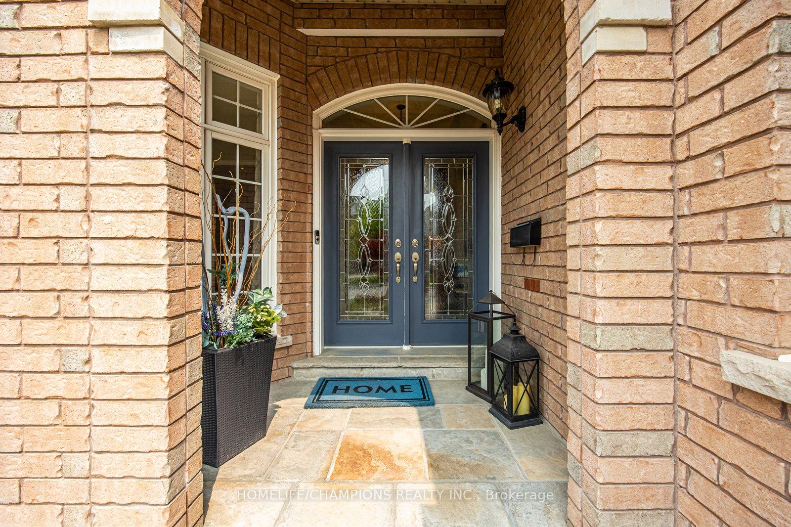 12 Driscoll Drive, Ajax — photo 2 of 5
