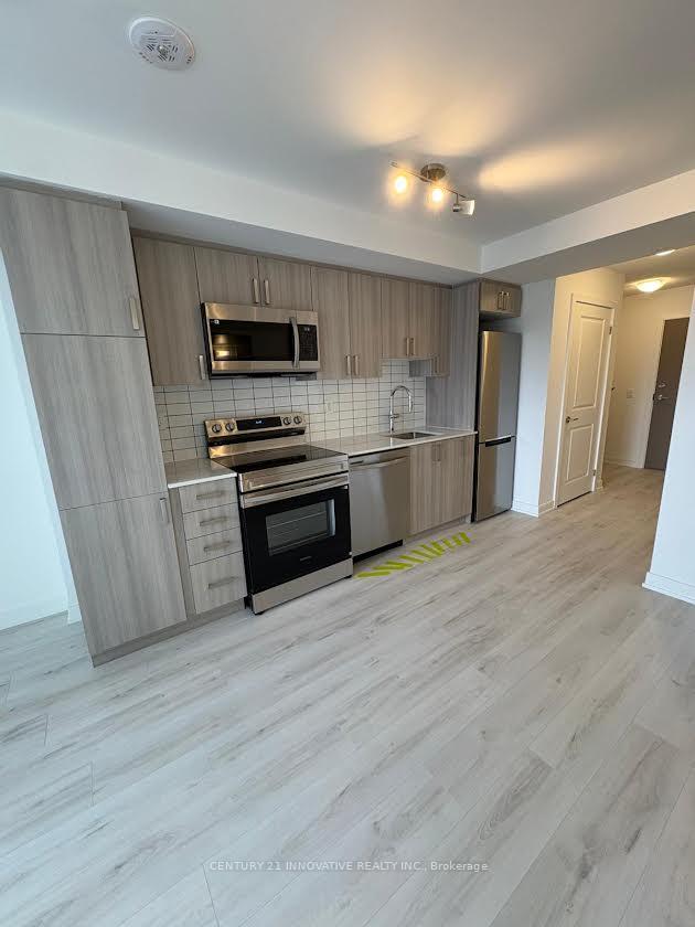 1010 Sandy Beach Road 315, Pickering — photo 3 of 5