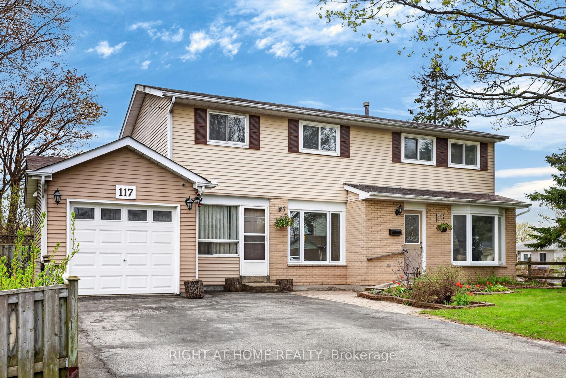 117 Rands Road, Ajax — photo 2 of 5